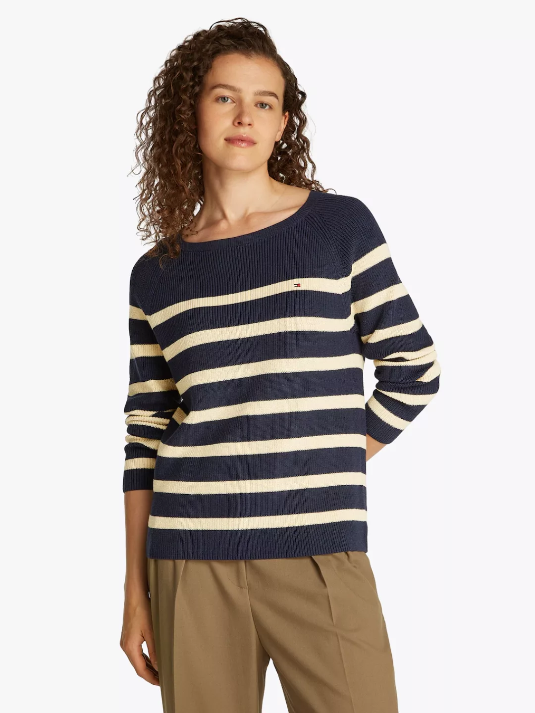 Tommy Hilfiger Strickpullover "CO CARDI FINE GG LS BOAT-NK SWT", mit Raglan günstig online kaufen