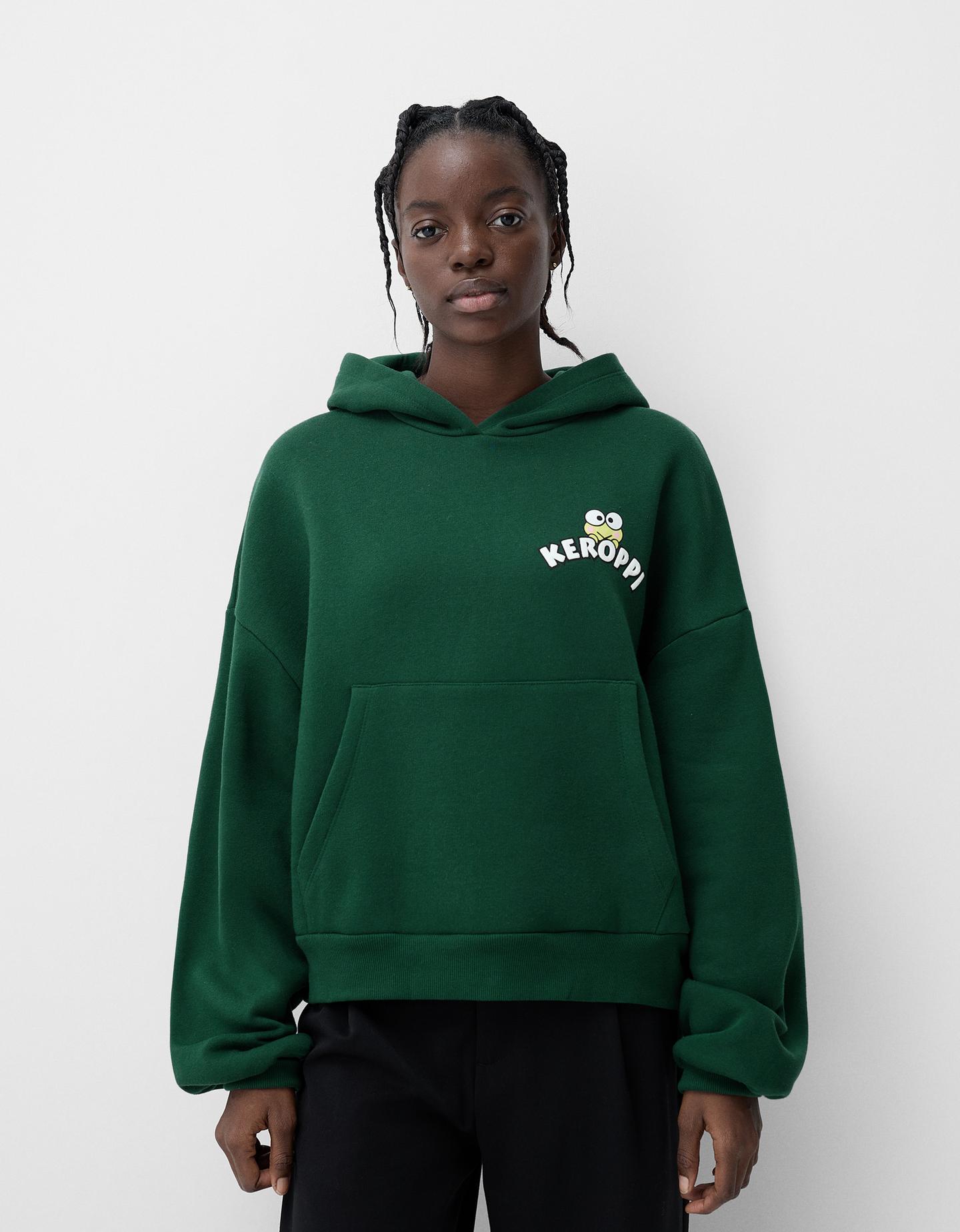 Bershka Hoodie Kerokerokeroppi Mit Kapuze Damen S Grün günstig online kaufen