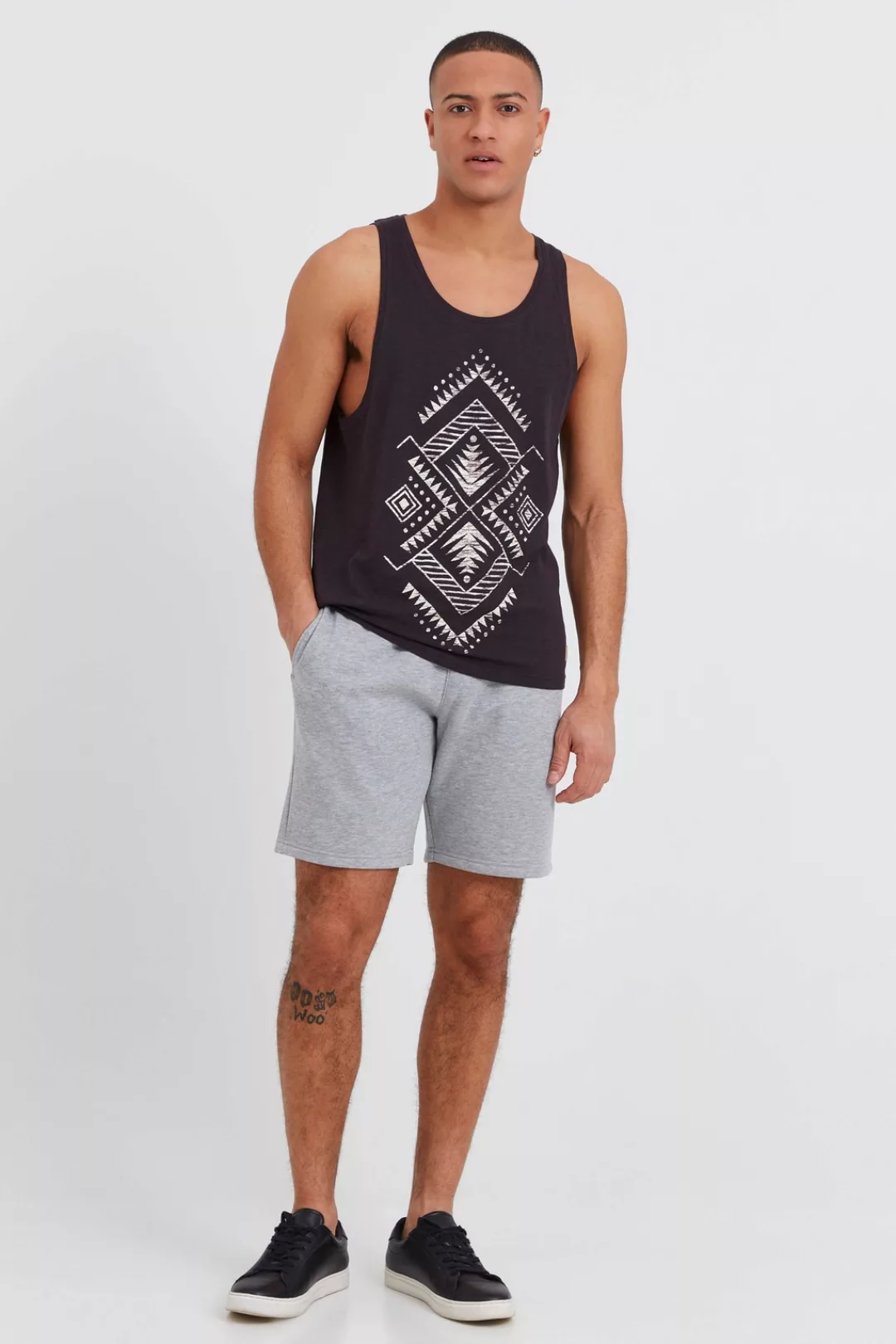 !Solid Sweatshorts SDOliver Basic Sweat Shorts mit Kordeln günstig online kaufen