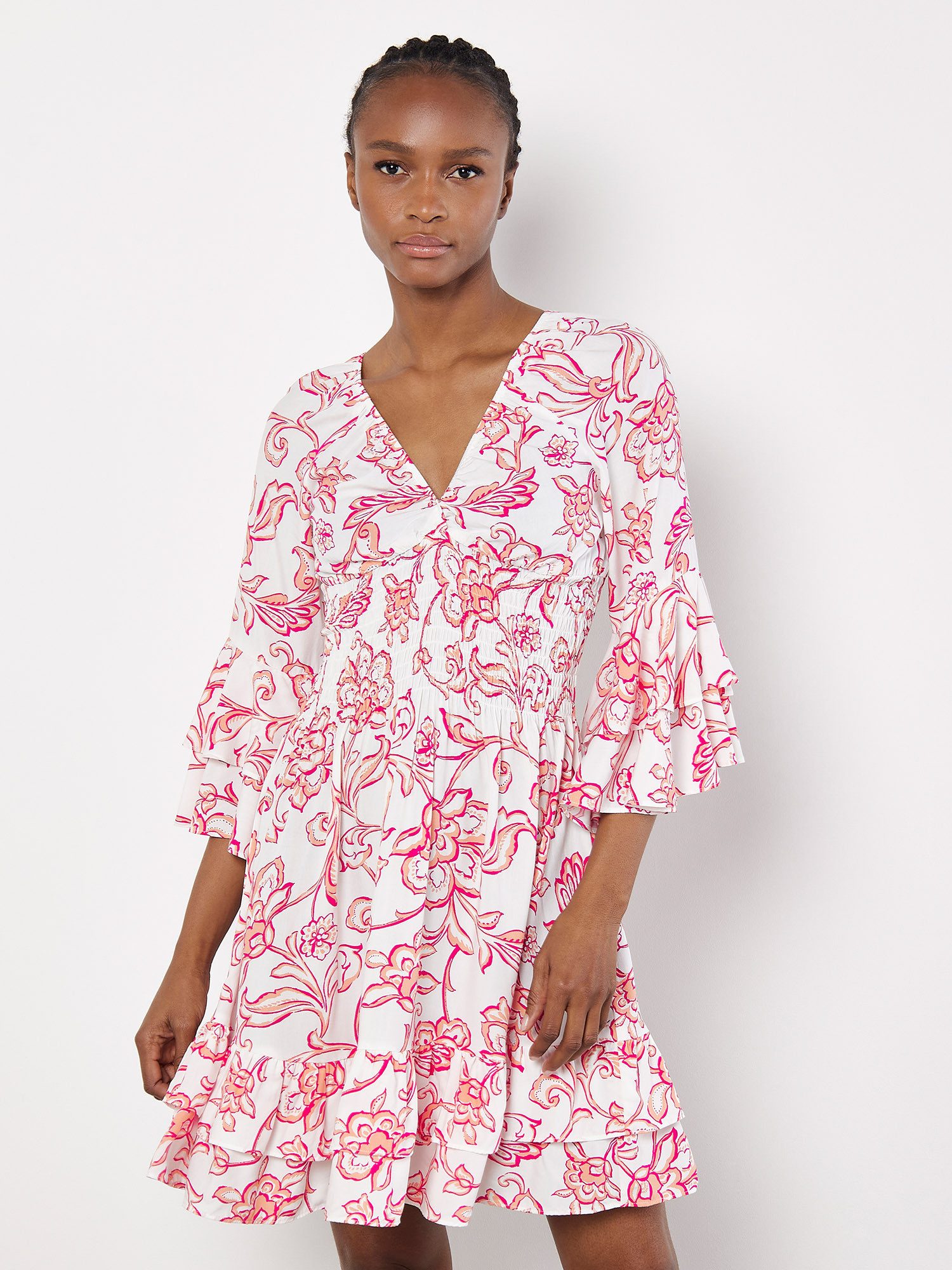 Apricot Minikleid sommerliches Blumenkleid, mit Trompetenärmeln günstig online kaufen