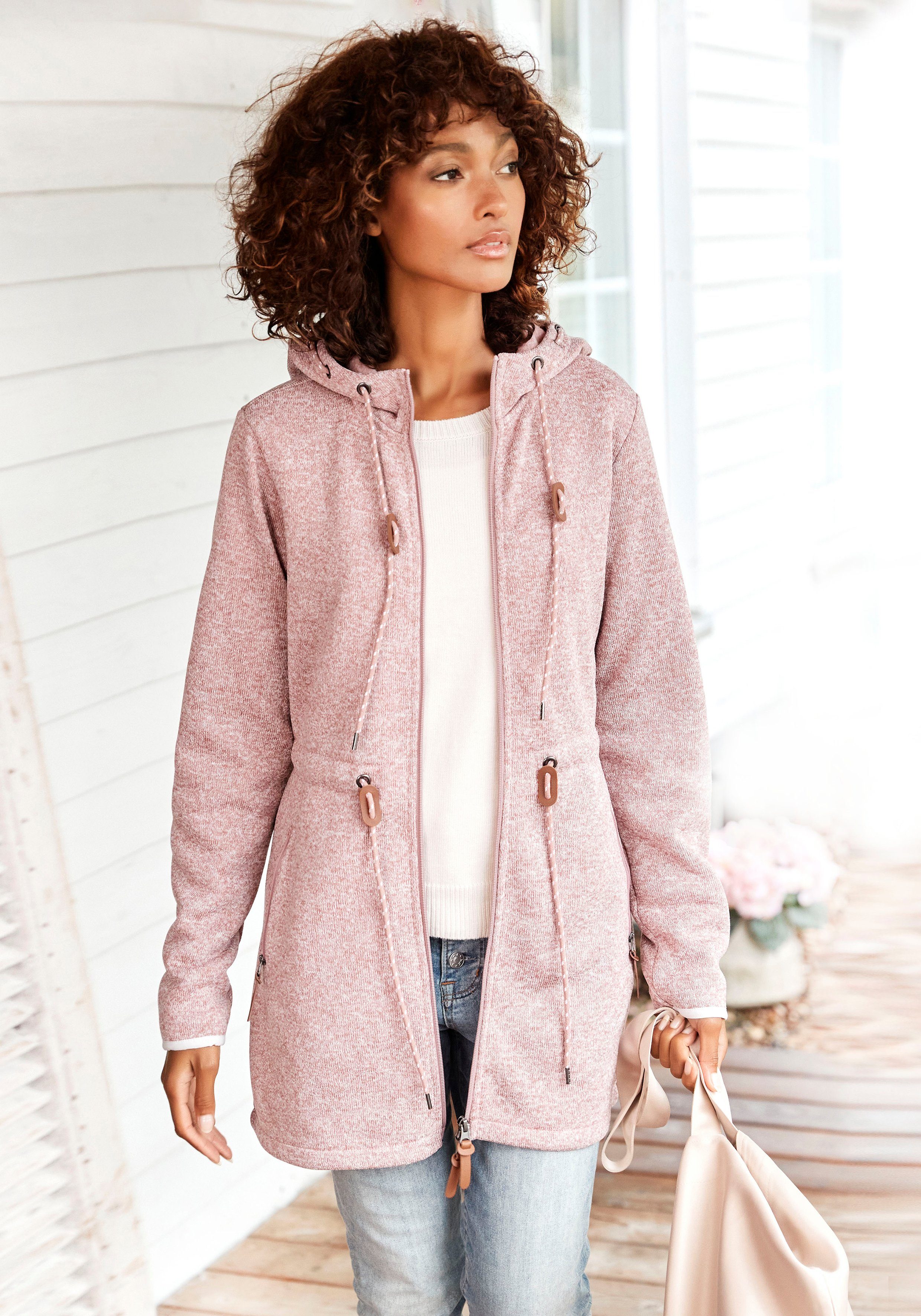LASCANA Fleecejacke mit Kapuze günstig online kaufen