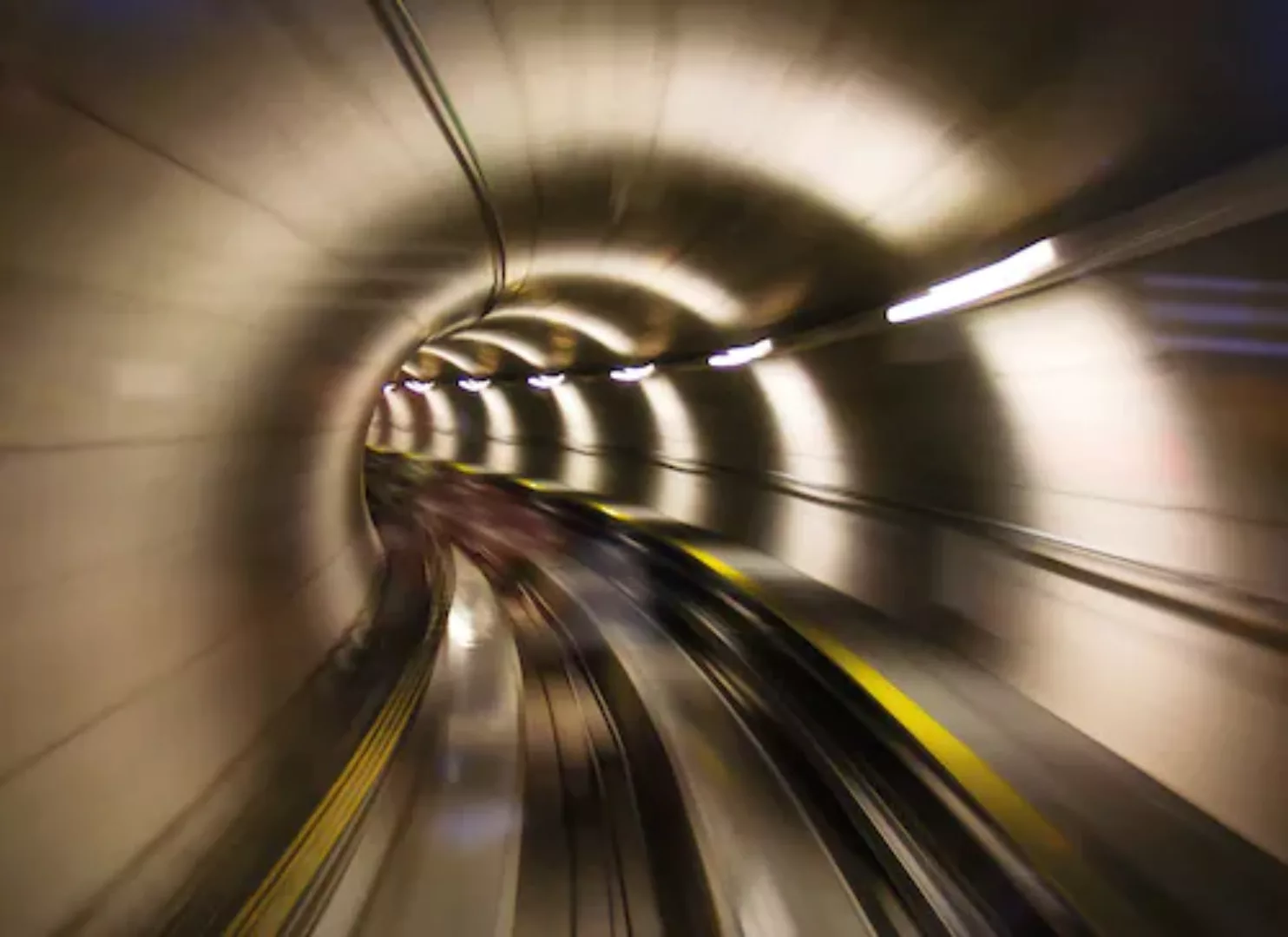 Papermoon Fototapete »Underground Tunnel« günstig online kaufen