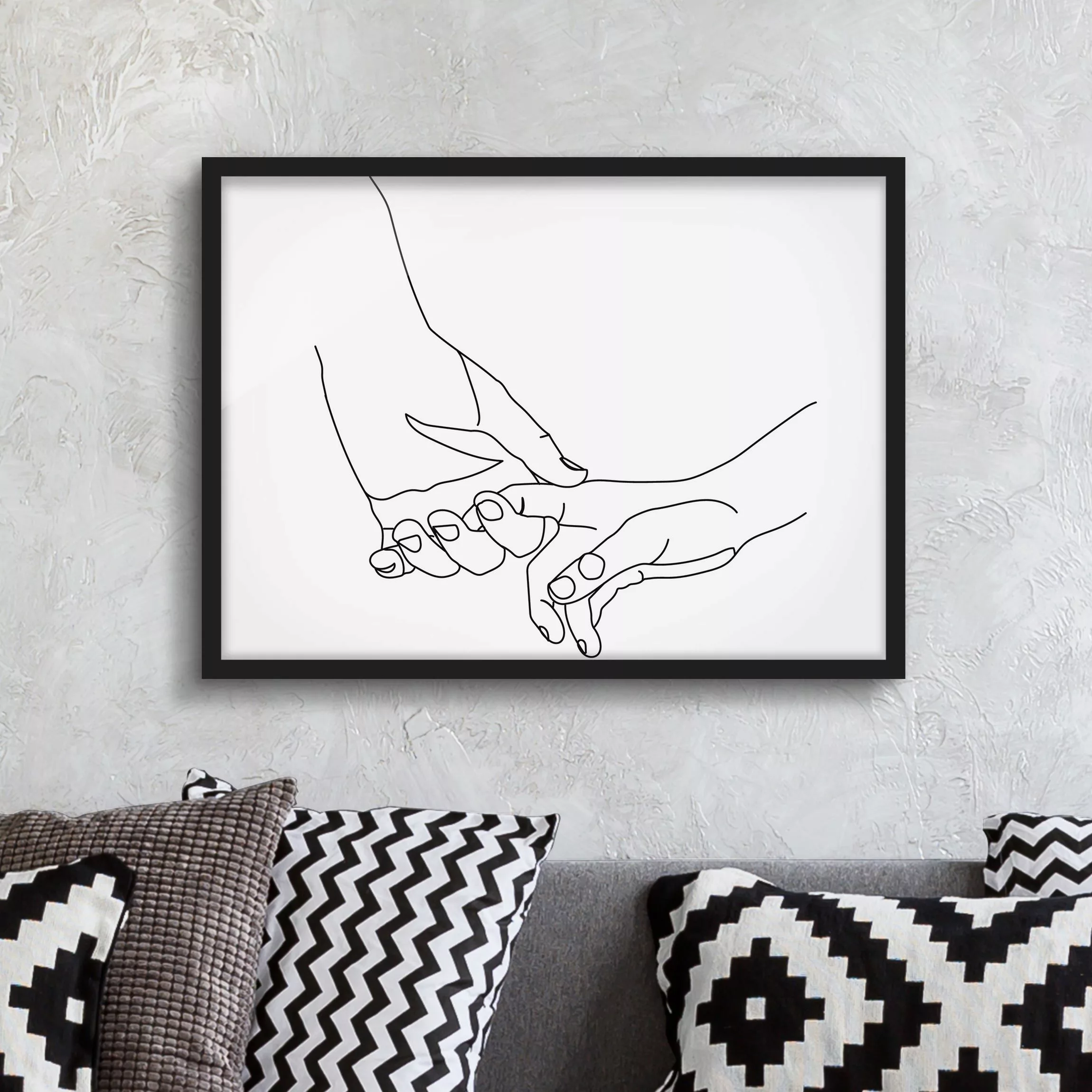 Bild mit Rahmen Schwarz-Weiß - Querformat Zärtliche Hände Line Art günstig online kaufen