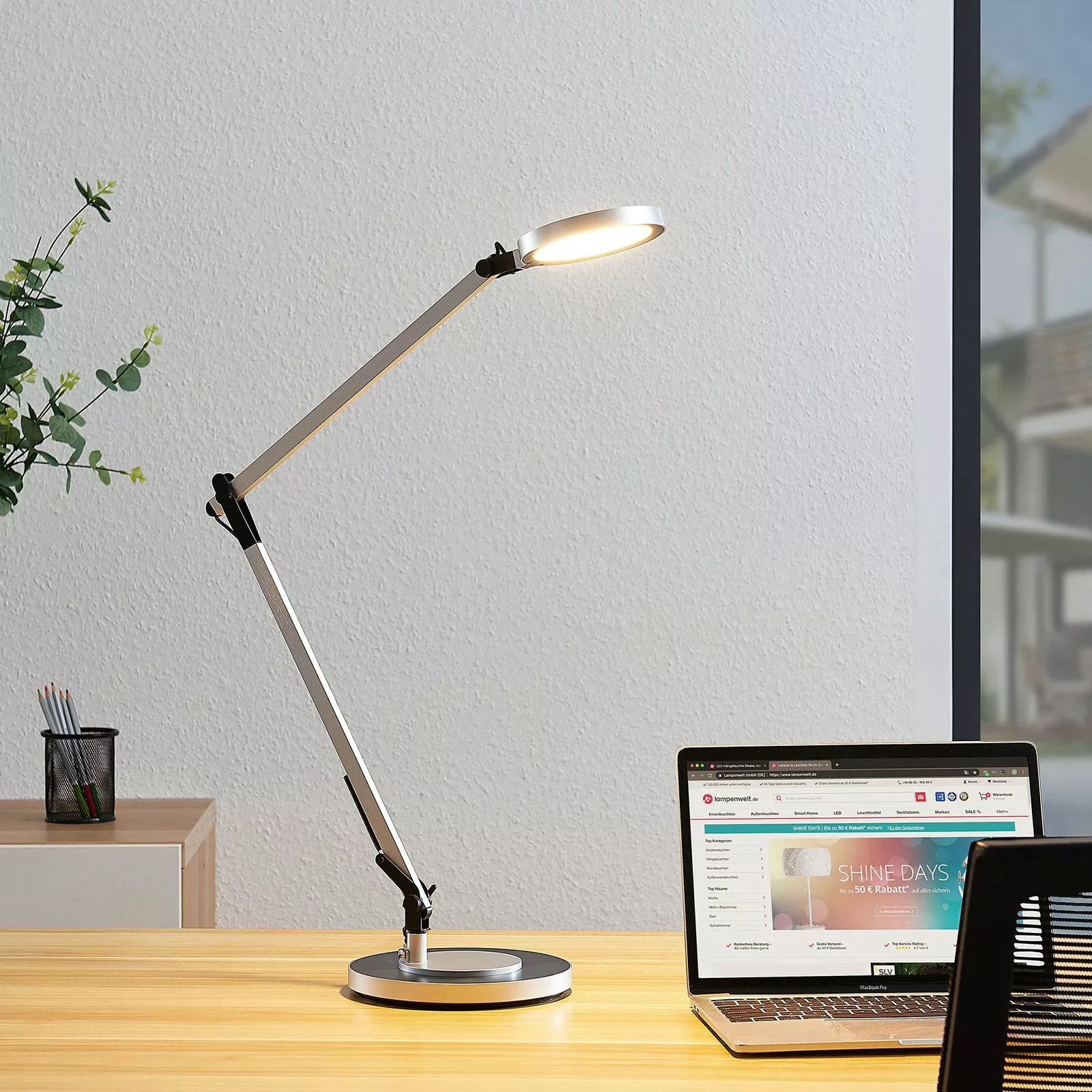 Lindby LED-Schreibtischlampe Rilana, dimmbar, verstellbar günstig online kaufen