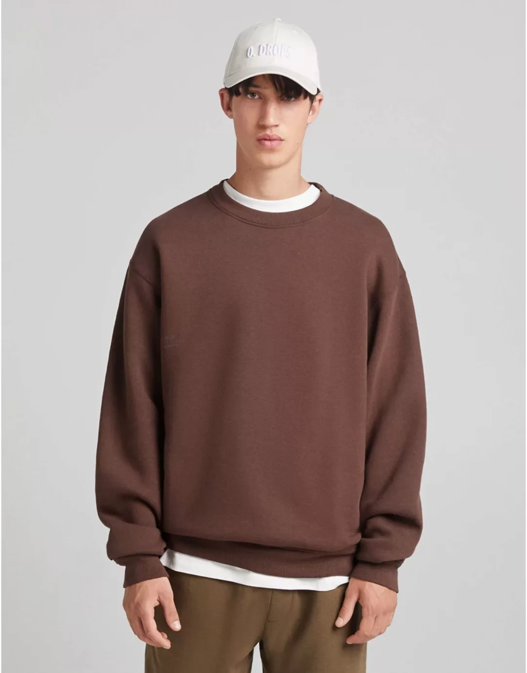 Bershka – Oversize-Sweatshirt in Braun günstig online kaufen