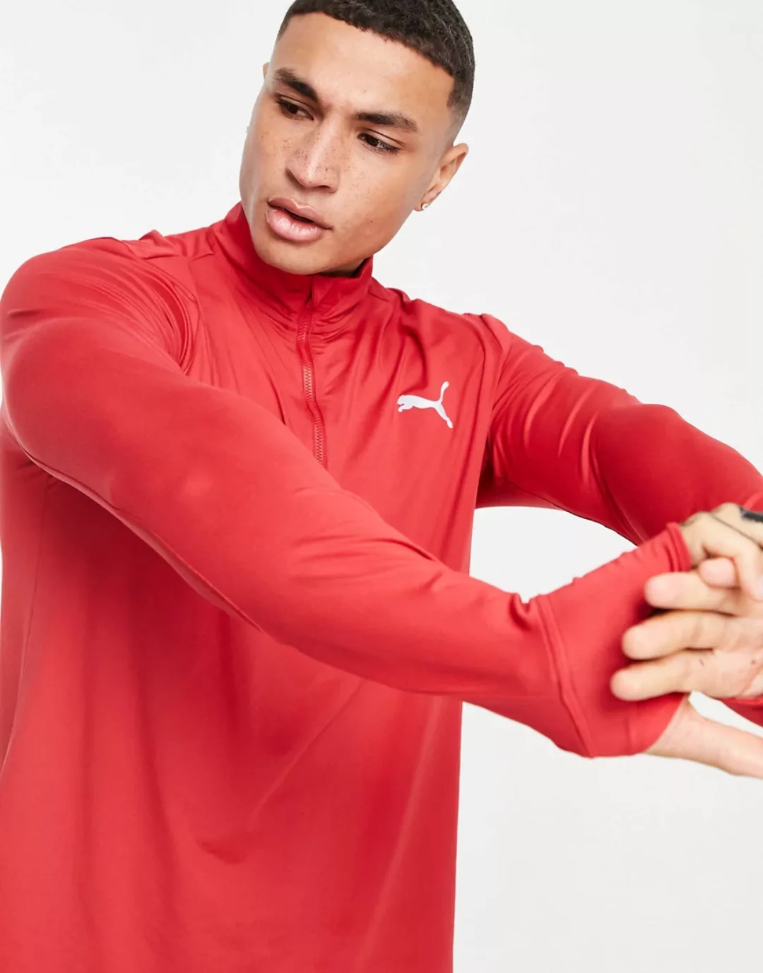 PUMA – Running Favorite – Sweatshirt in Rot mit kurzem Reißverschluss günstig online kaufen