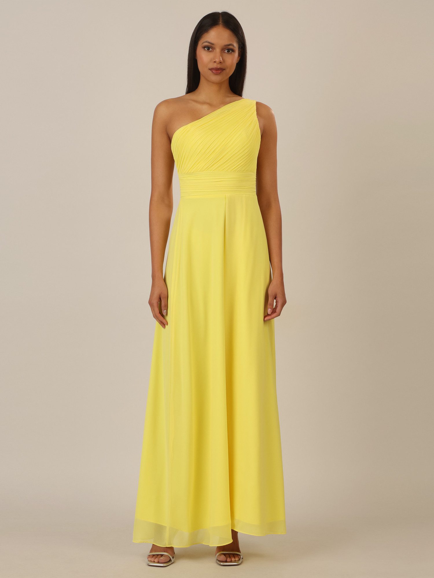 Apart Abendkleid mit Plissee- Drapierung vorne günstig online kaufen