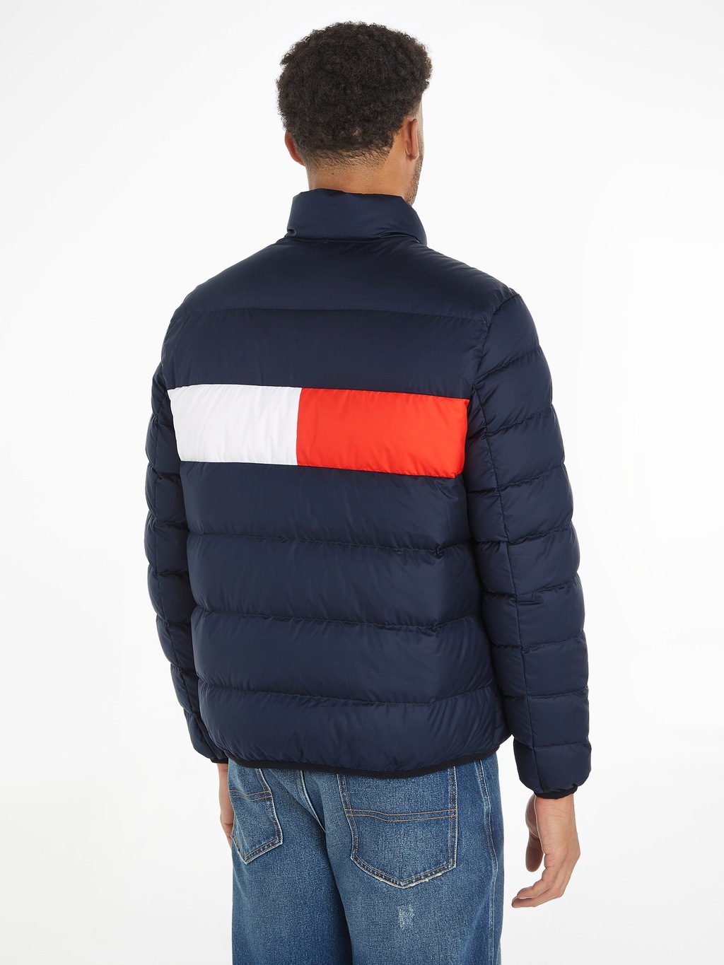 Tommy Jeans Outdoorjacke "TJM LT DOWN FLAG JACKET EXT", mit Logoprägung günstig online kaufen