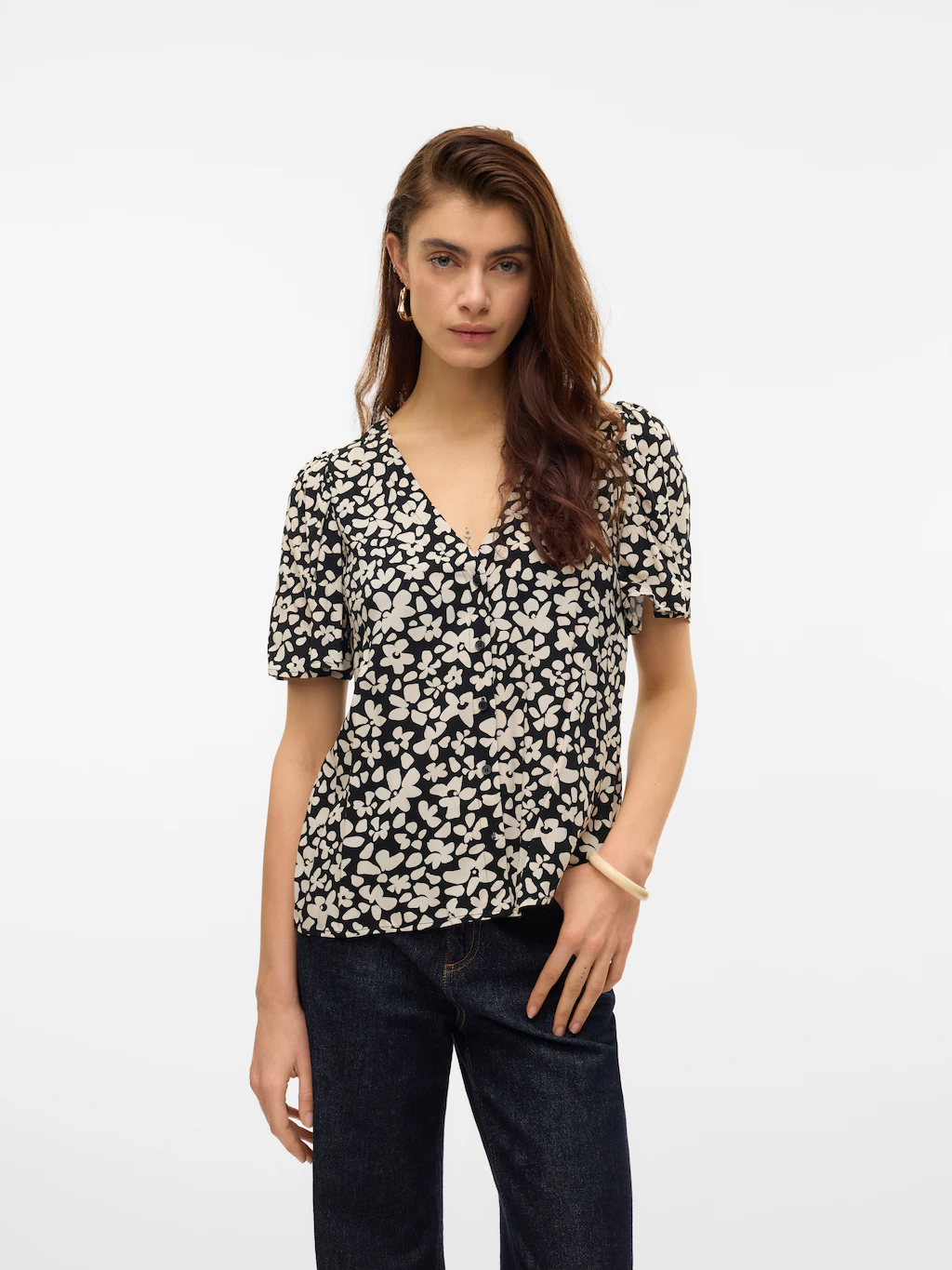 Vero Moda Kurzarmbluse "VMALBA SS V-NECK SHIRT WVN GA" günstig online kaufen