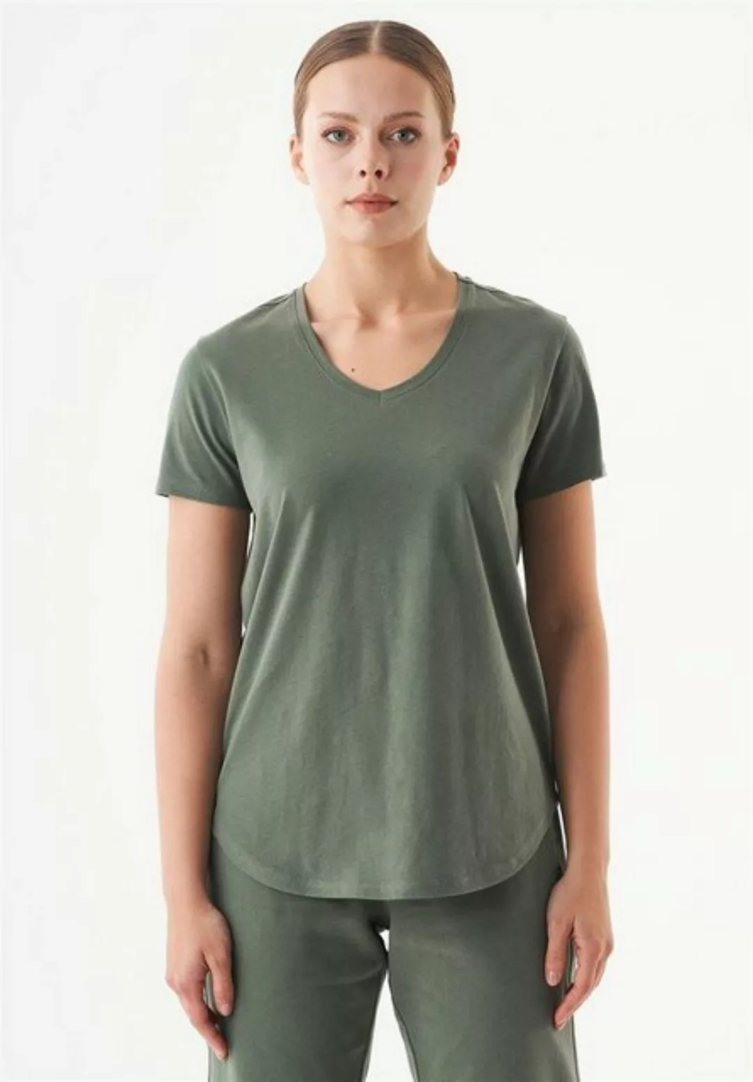 ORGANICATION T-Shirt Tuba-Women's V-Neck Basic T-Shirt in Olive günstig online kaufen