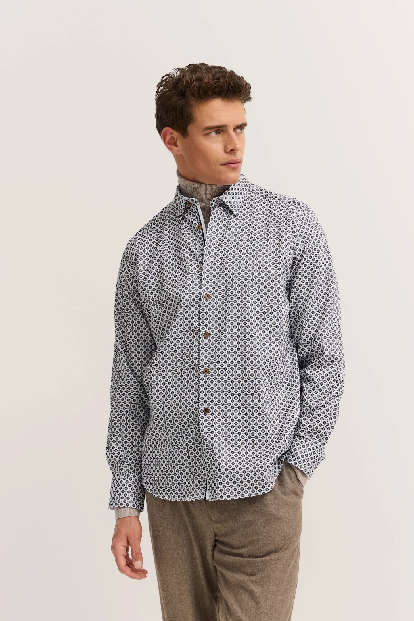 bugatti Langarmhemd "Modern Fit", mit Rauten-Muster und Easy-Care Funktion günstig online kaufen