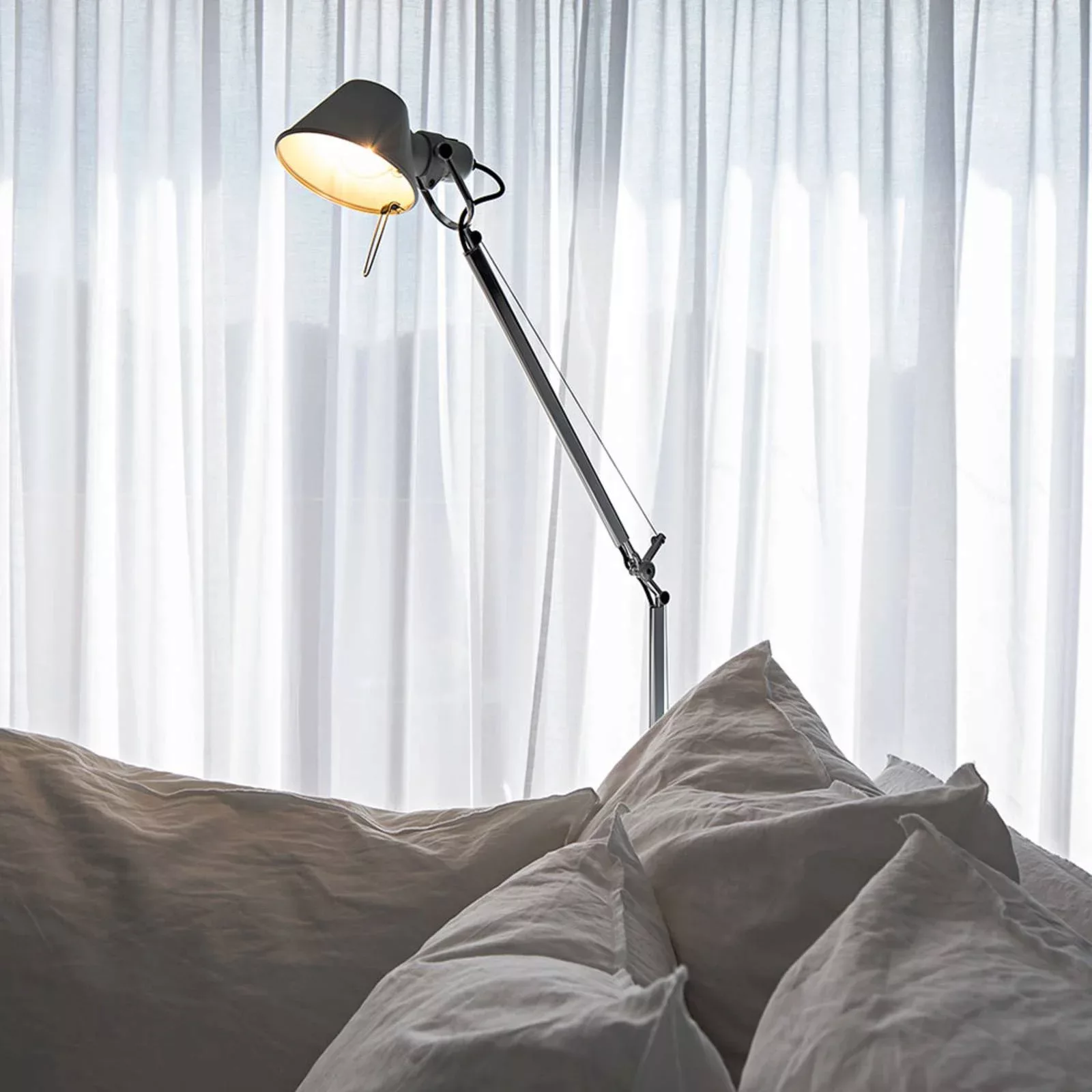 Artemide Tolomeo Reading LED-Stehleuchte 3.000 K günstig online kaufen