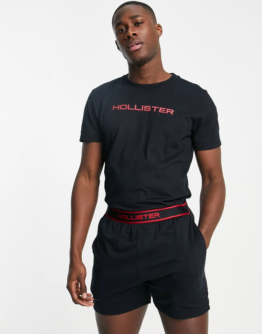 Hollister – Lounge-Set aus T-Shirt und Shorts in Schwarz mit Logo günstig online kaufen