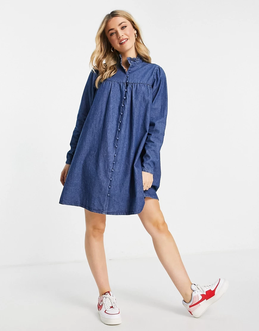 Pieces – Kurzes Jeans-Hängerkleid in Jeansblau günstig online kaufen