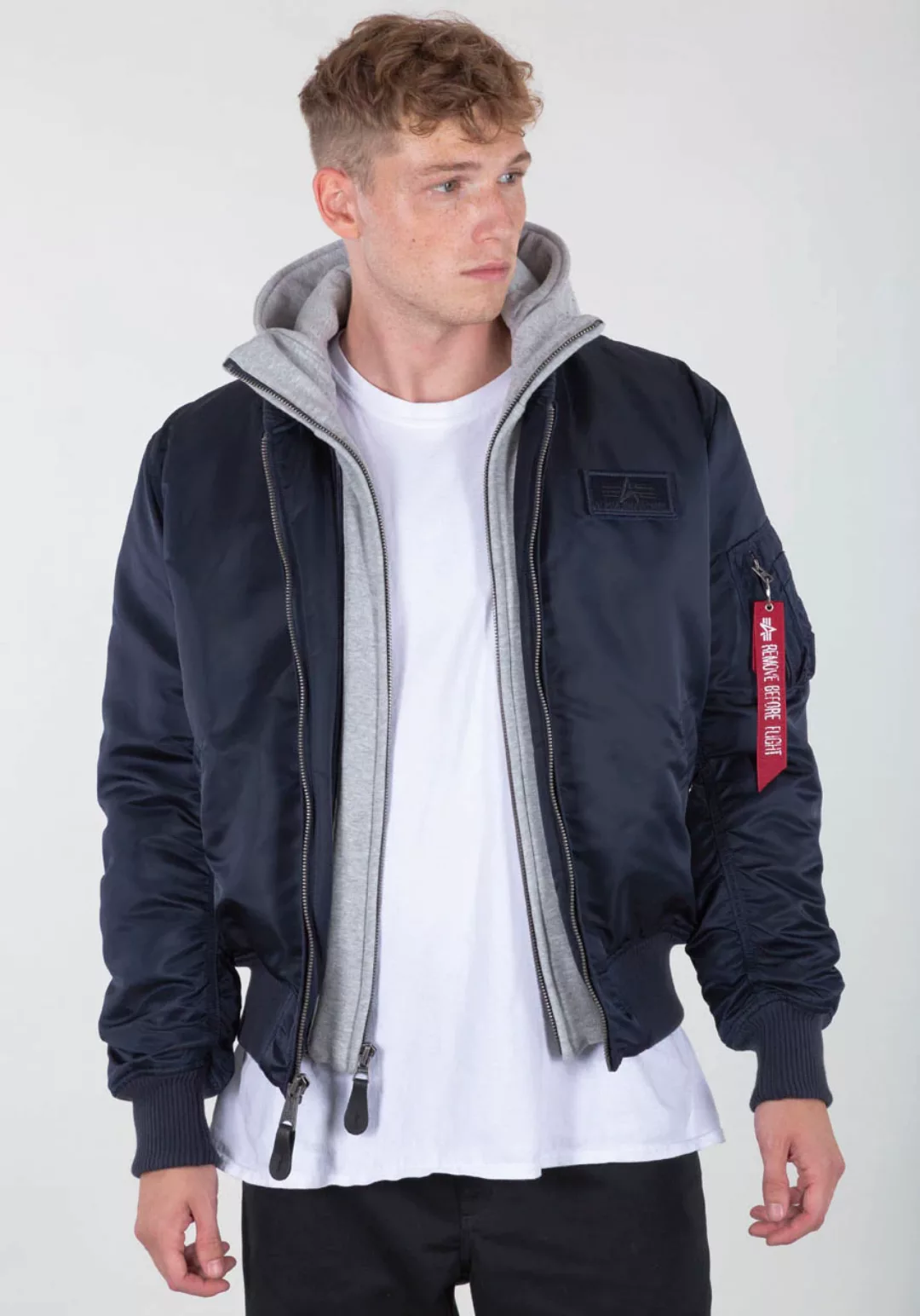 Alpha Industries Bomberjacke "MA-1 D-TEC", mit Kapuze günstig online kaufen