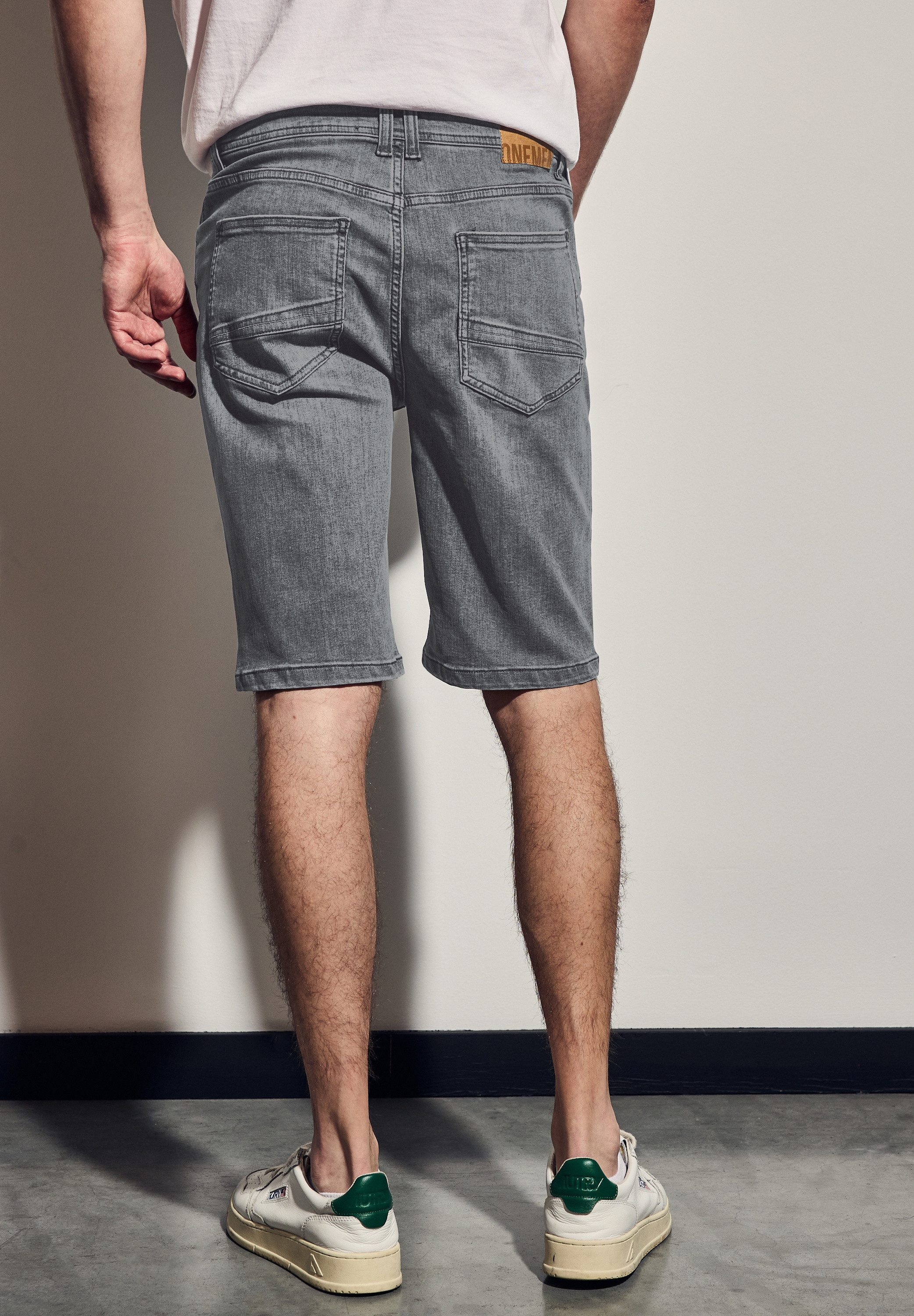 STREET ONE MEN Shorts, aus Baumwolle mit Stretchanteil günstig online kaufen