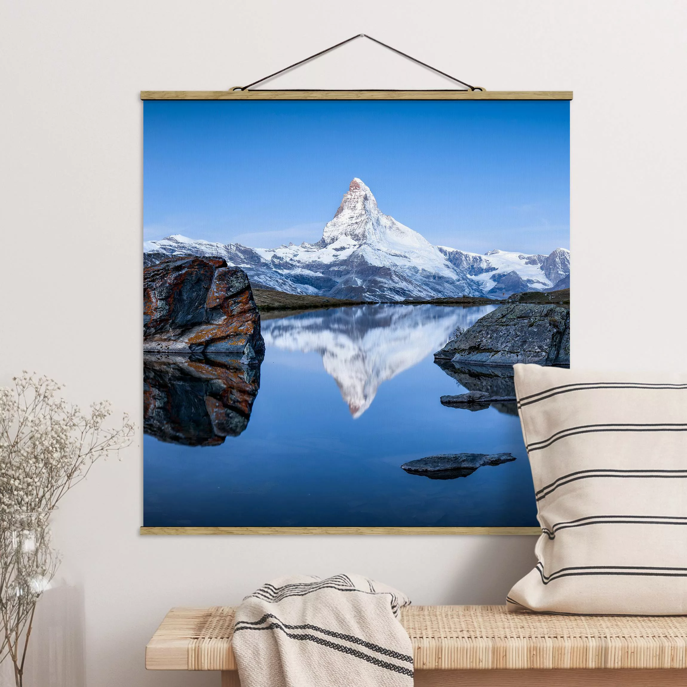 Stoffbild mit Posterleisten Stellisee vor dem Matterhorn günstig online kaufen