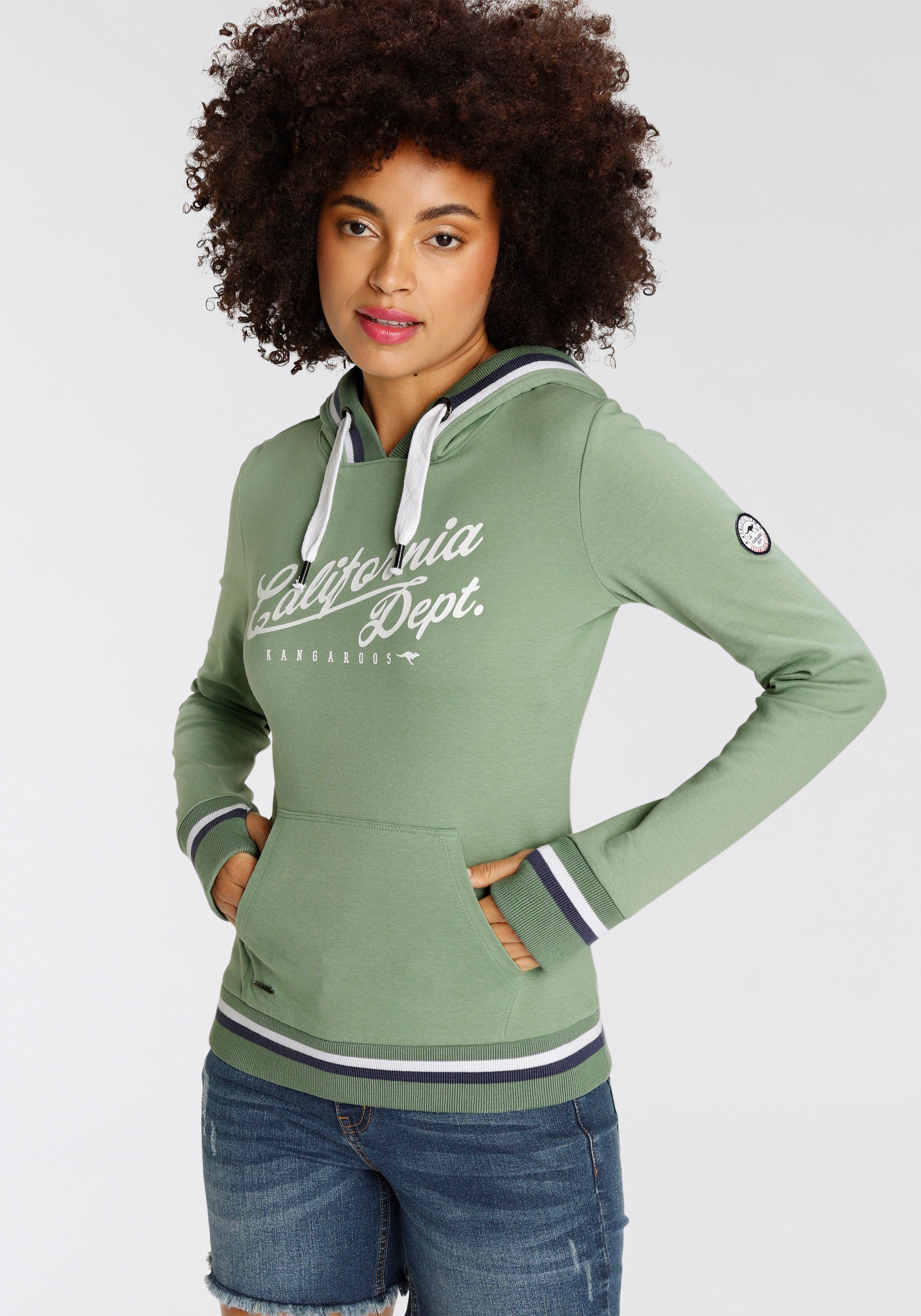 KangaROOS Kapuzensweatshirt Langarm, figurbetont, mit Kapuze, günstig online kaufen