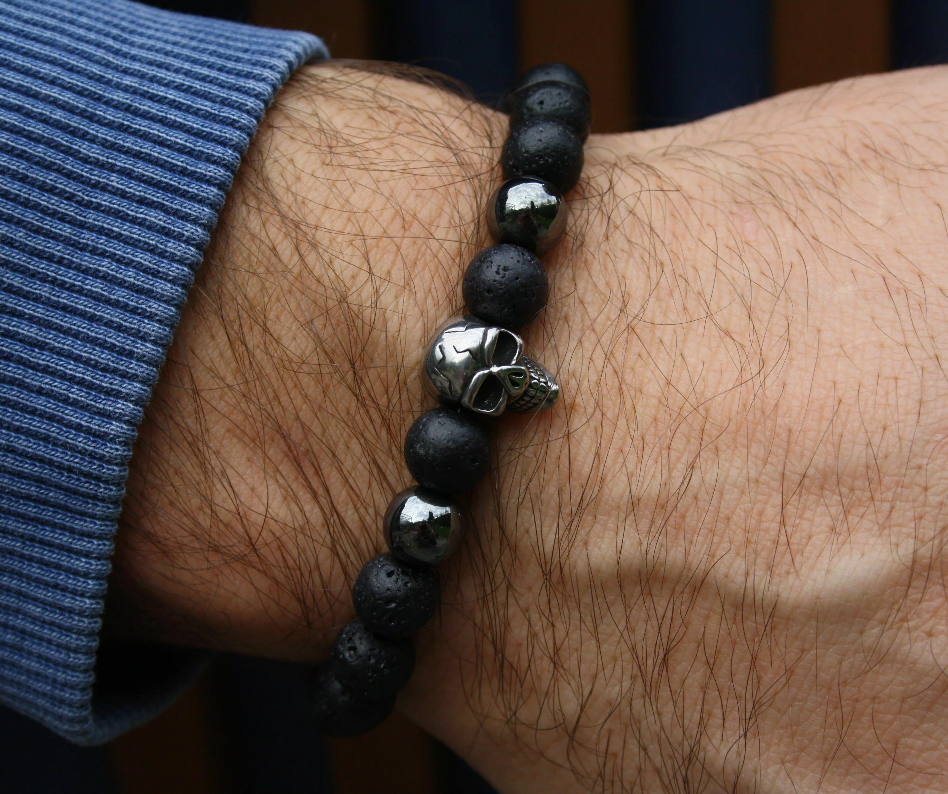 NAHLE Armband Lavastein Hämatit Totenkopf Armband, günstig online kaufen