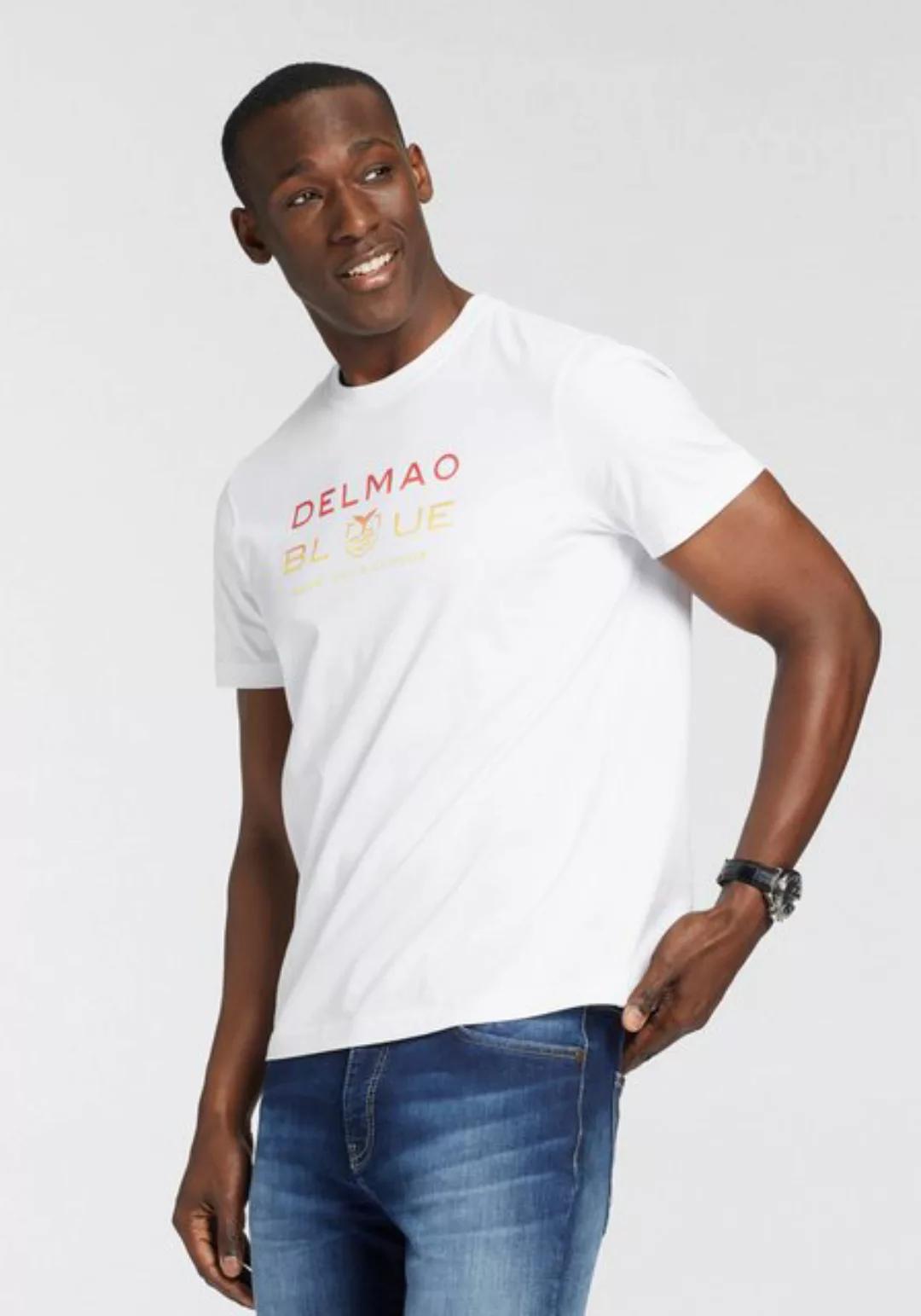 DELMAO T-Shirt mit modischem Brustprint - NEUE MARKE! günstig online kaufen