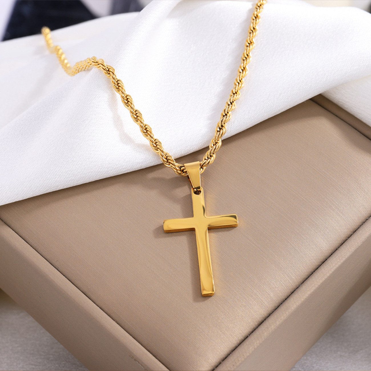 KARMA Kette mit Anhänger Halskette mit günstig online kaufen