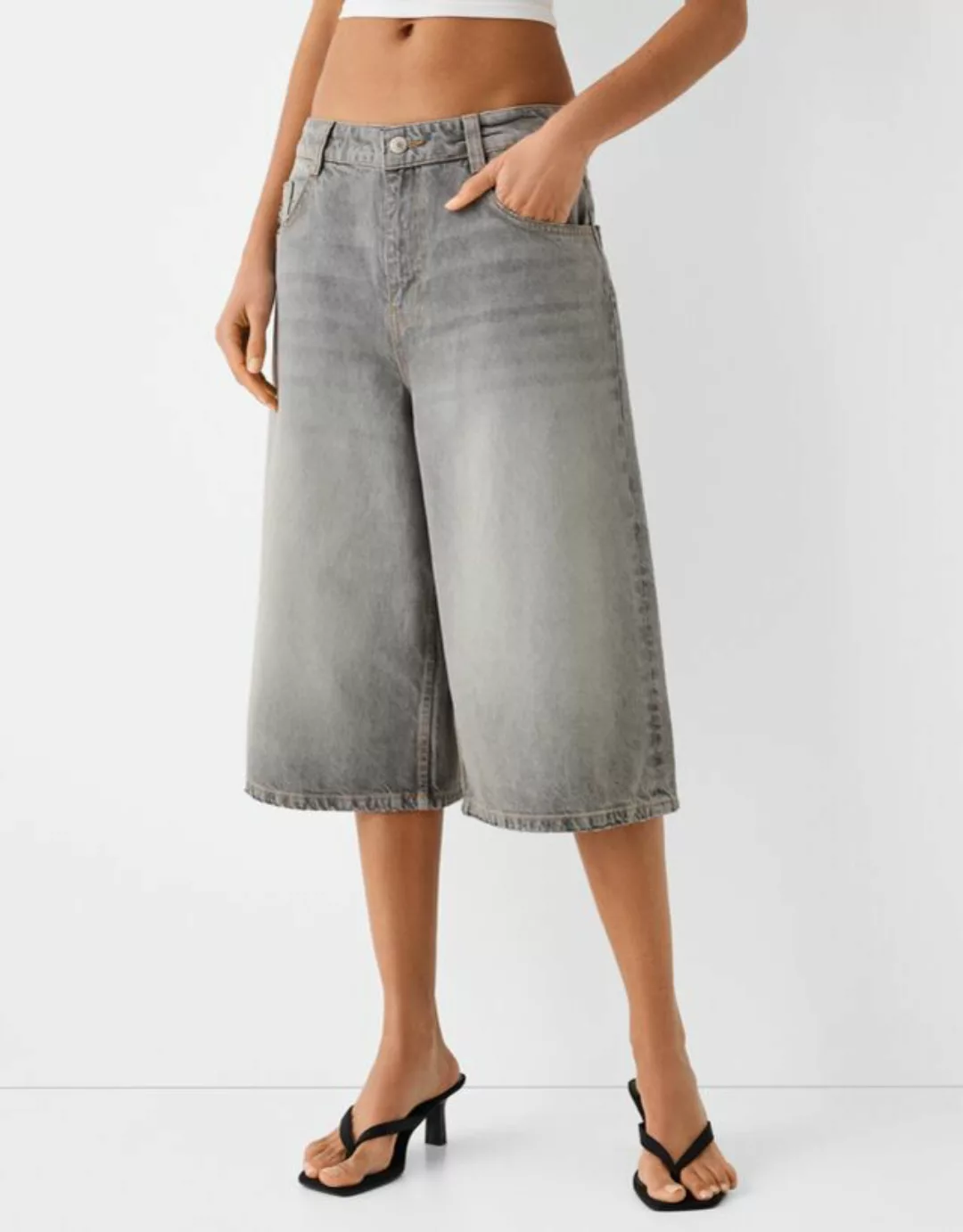 Bershka Jeans-Bermudashorts Im Baggy-Stil Damen 32 Grau günstig online kaufen