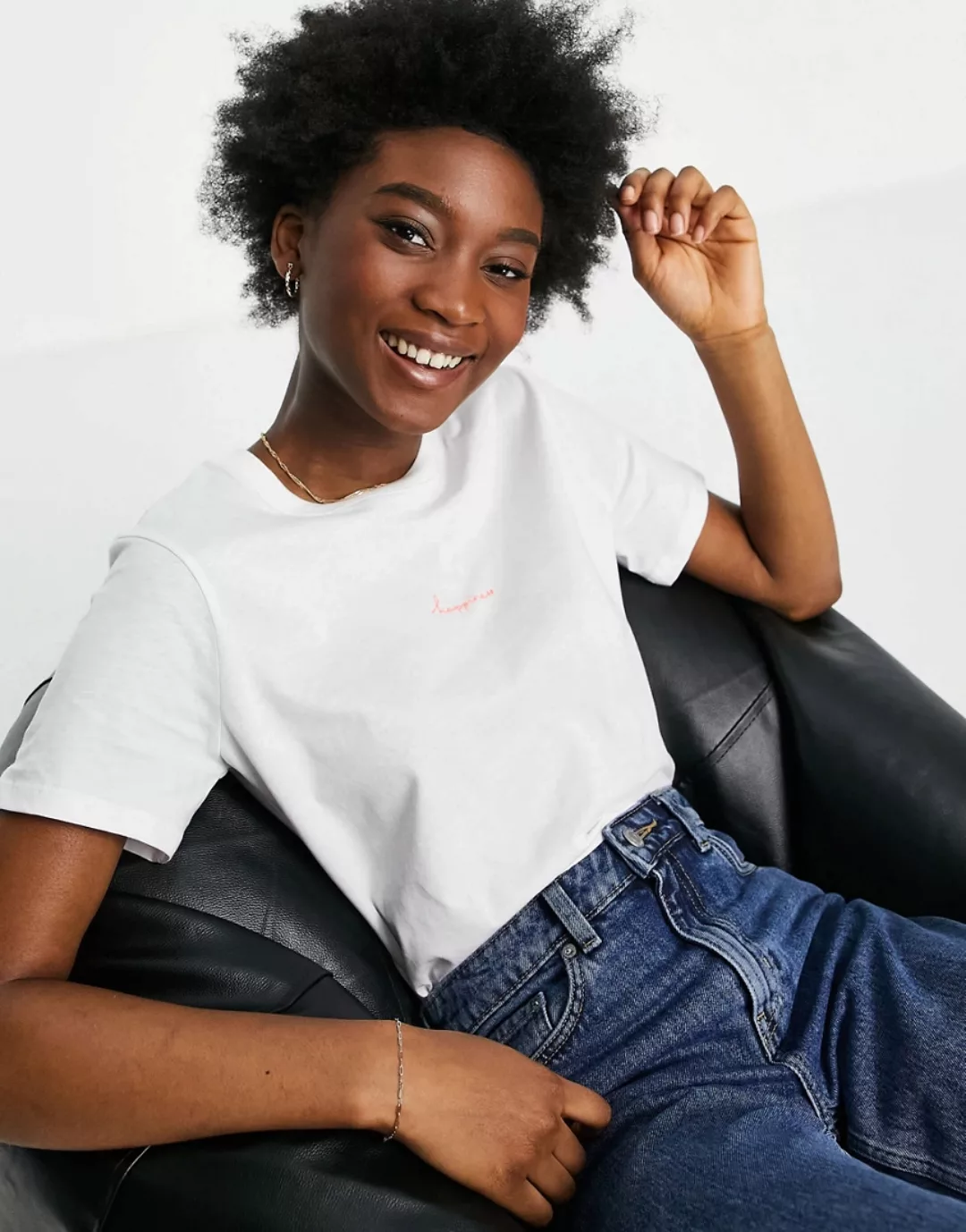 French Connection – Jersey-T-Shirt in Weiß mit Logo vorne günstig online kaufen