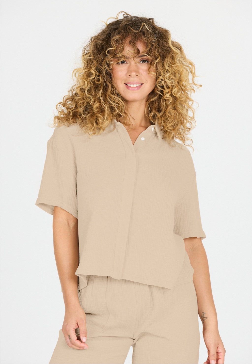 CRUZ Funktionsshirt "Melany", aus atmungsaktivem Baumwollmaterial günstig online kaufen