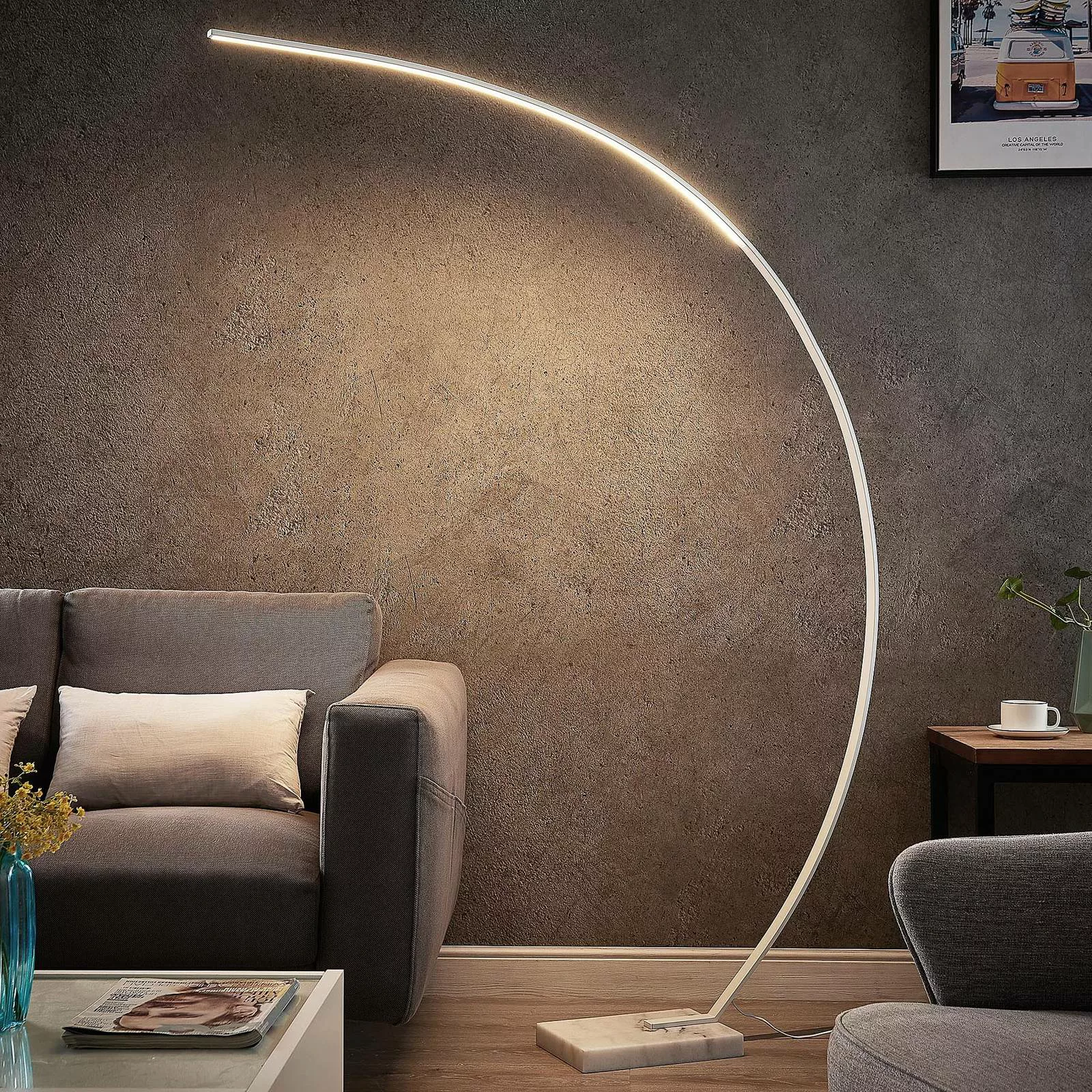 Lindby LED-Bogenstehleuchte Kendra, weiß, Alu, Höhe 180cm günstig online kaufen