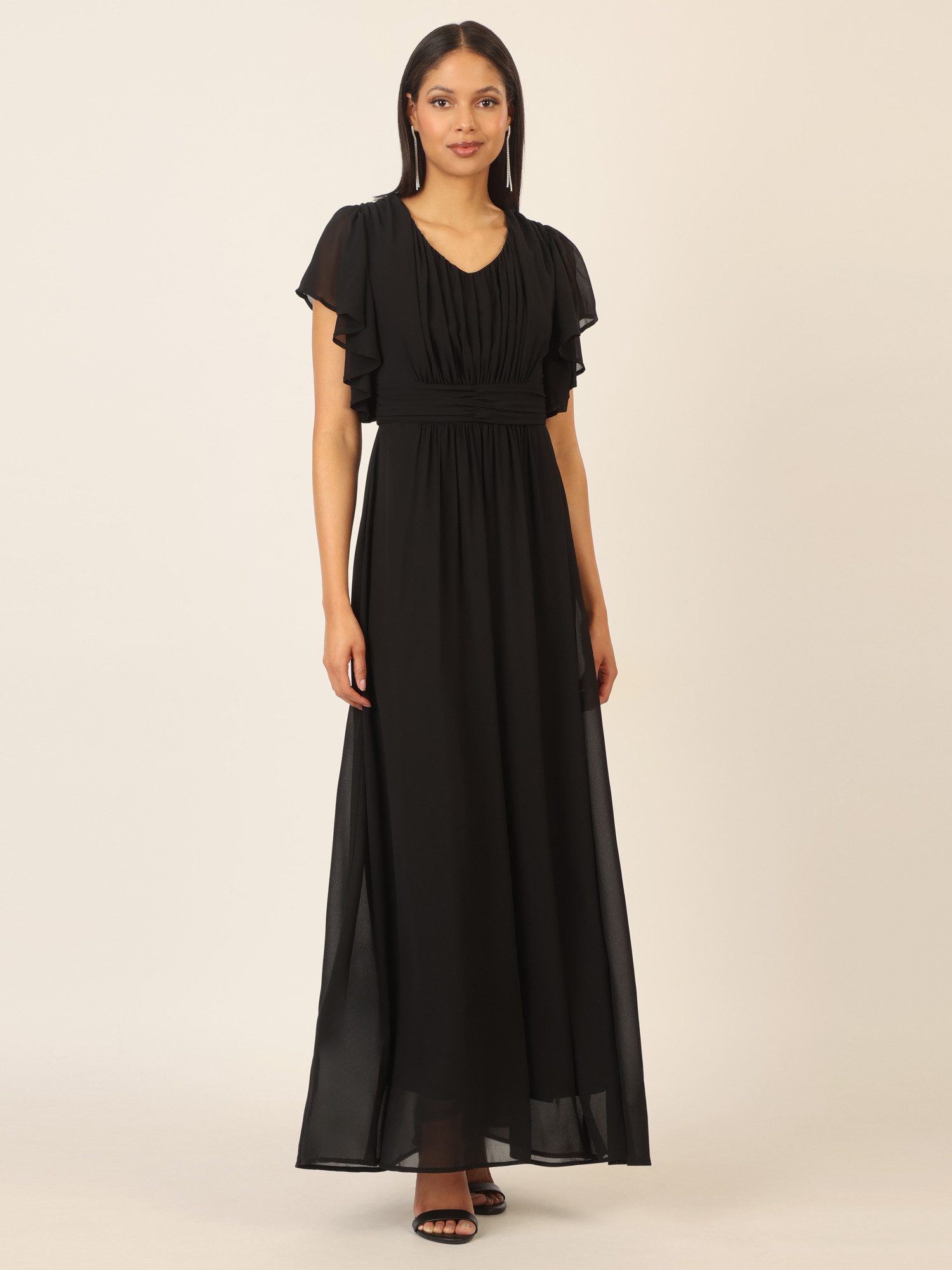 Apart Abendkleid aufwendig gearbeitet mit drappierten günstig online kaufen