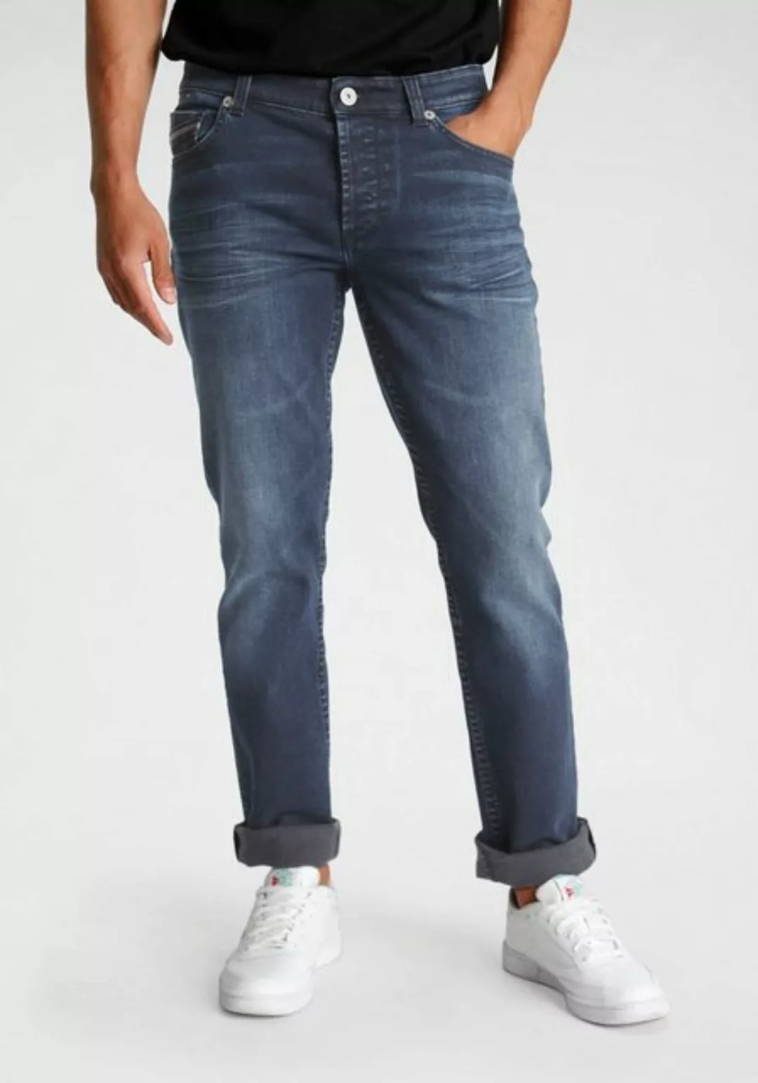 Bruno Banani Straight-Jeans Dylan gerade Beinform, Used-Waschung, niedrige günstig online kaufen