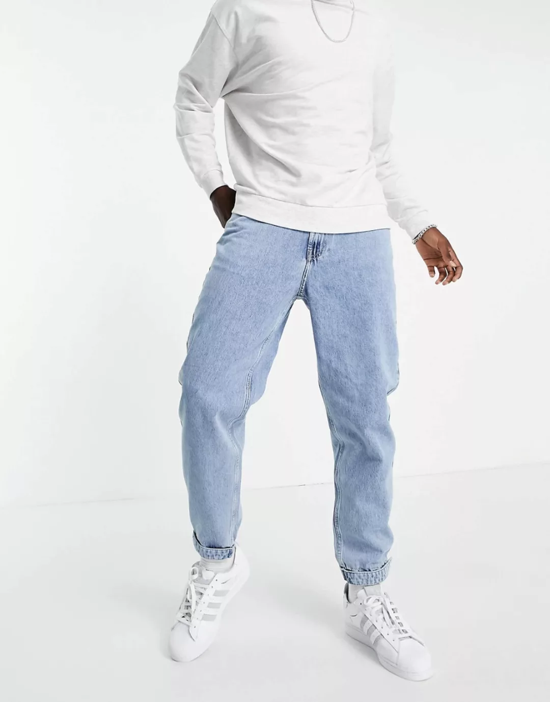 Topman – Jeans im Jogginghosen-Stil in mittlerer Waschung-Blau günstig online kaufen