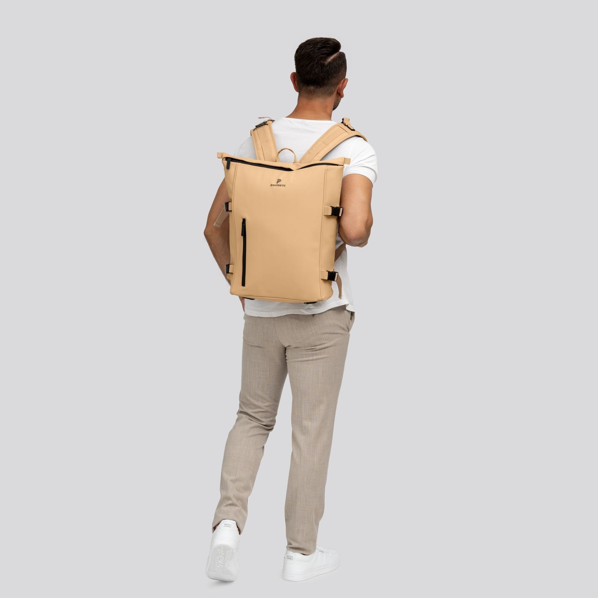 Pactastic Daypack Urban Collection, Veganes Tech-Material günstig online kaufen