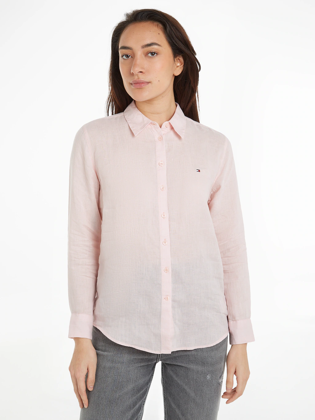 Tommy Hilfiger Hemdbluse LINEN RELAXED SHIRT LS mit Logostickerei auf der B günstig online kaufen