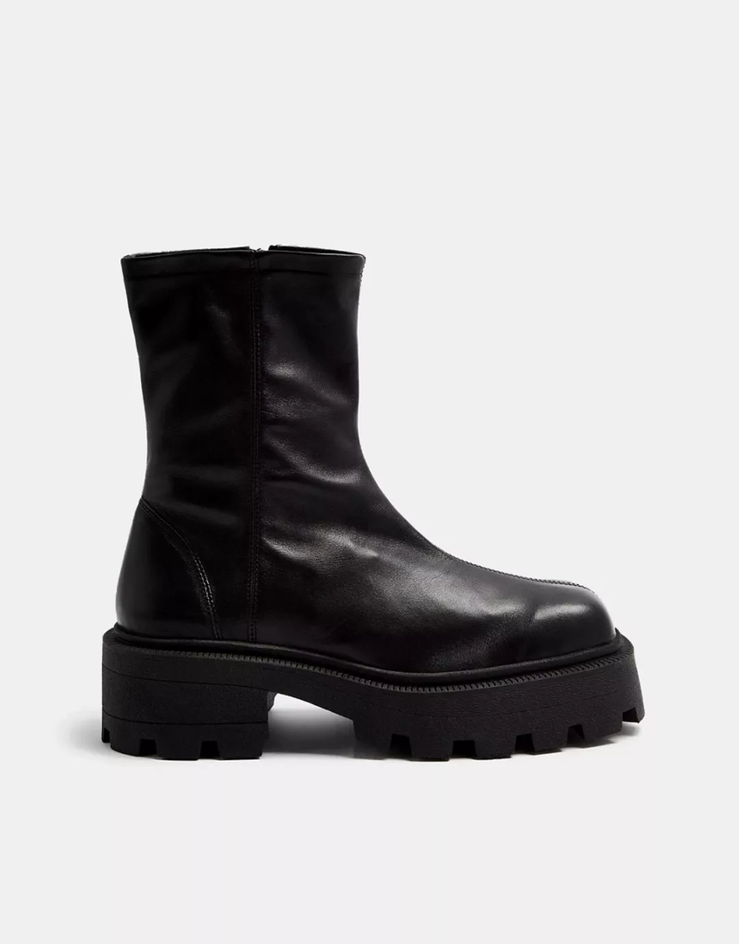 Topshop – Sock-Boots aus schwarzem Leder mit eckiger Zehenpartie und dicker günstig online kaufen