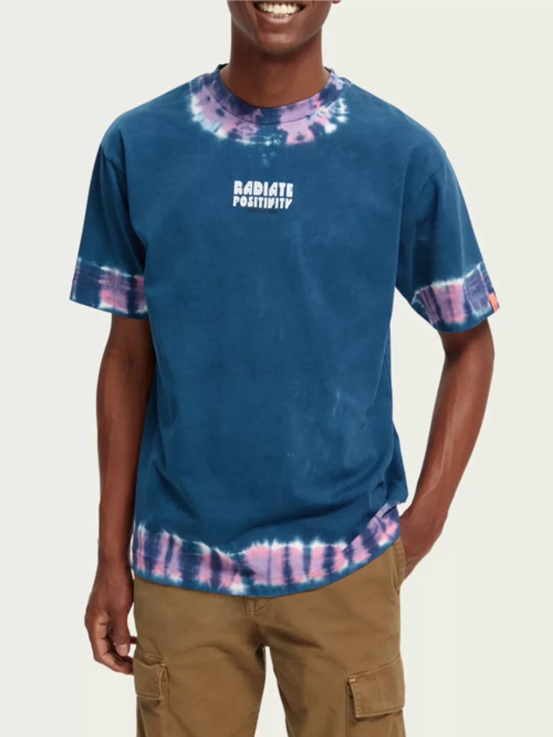 Scotch & Soda „Tie-Dye“-T-Shirt aus Bio-Material mit Artwork günstig online kaufen