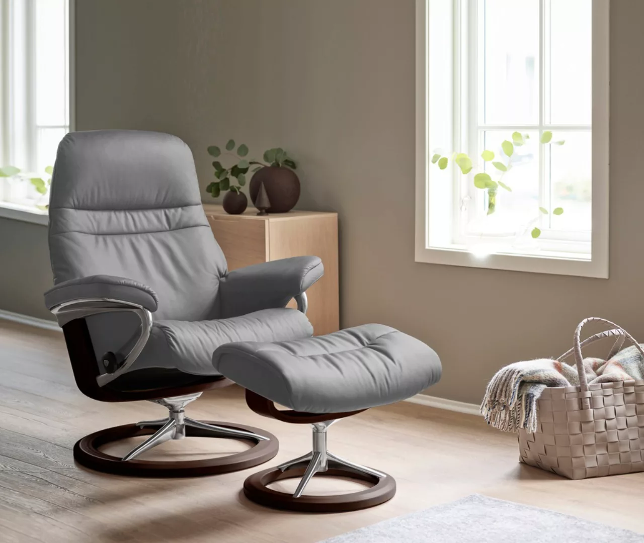 Stressless Relaxsessel "Sunrise", (Set, Relaxsessel mit Hocker), mit Signat günstig online kaufen