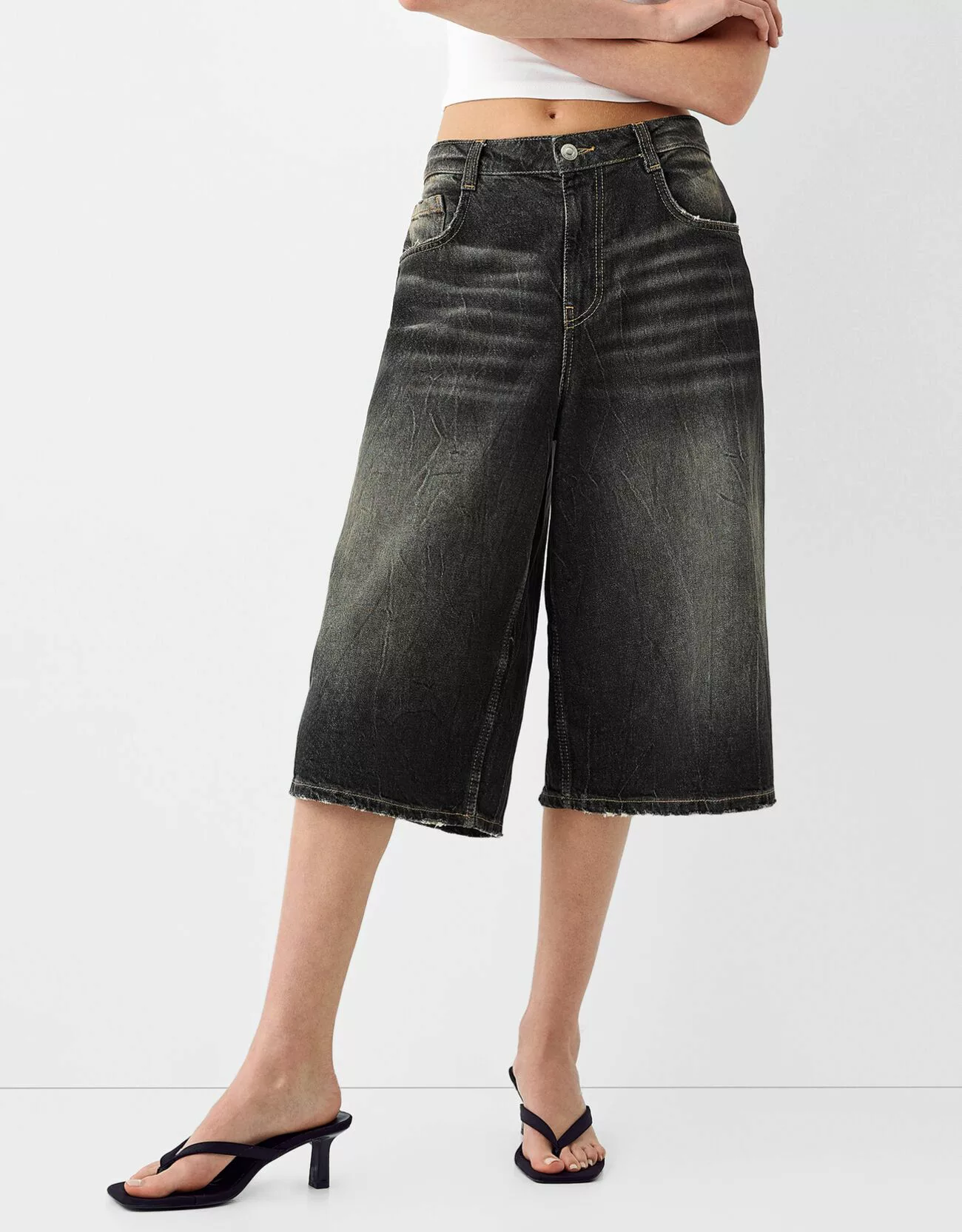 Bershka Jort-Bermudas Aus Denim Im Baggy-Stil Damen 44 Schwarz günstig online kaufen