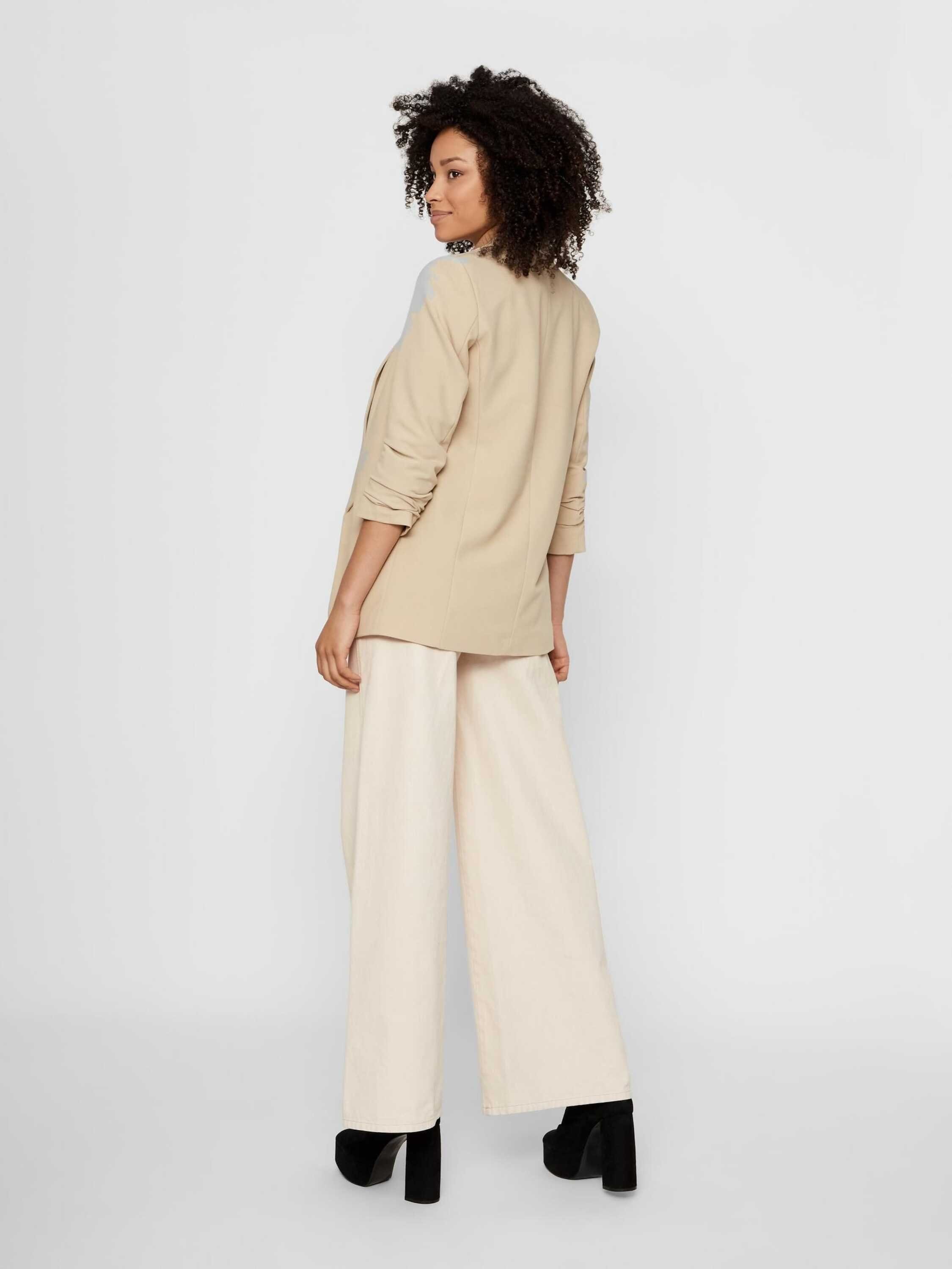 pieces Kurzblazer BOSELLA (1-tlg) Plain/ohne Details günstig online kaufen