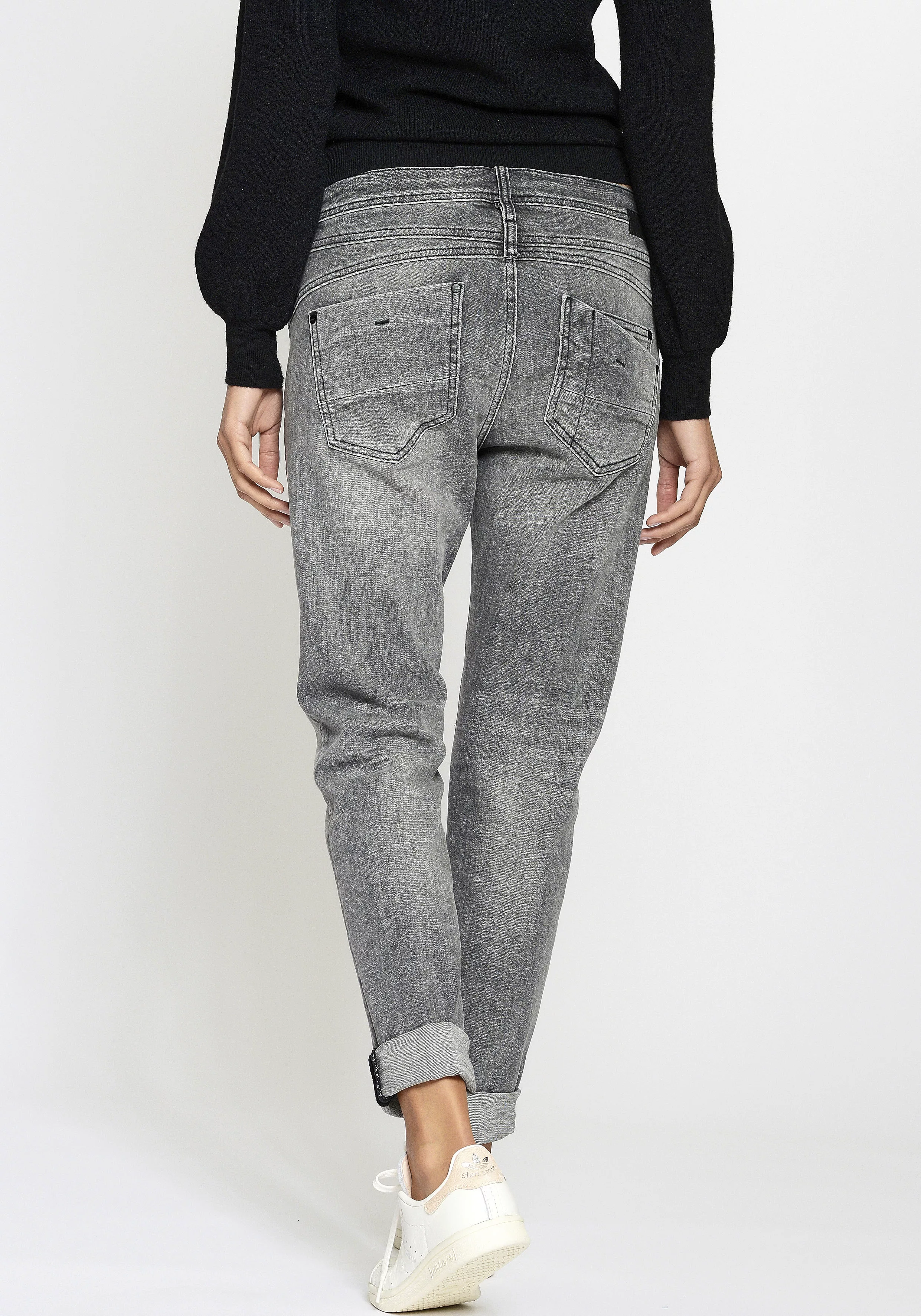 GANG Relax-fit-Jeans "94Amelie", mit Used-Effekten günstig online kaufen