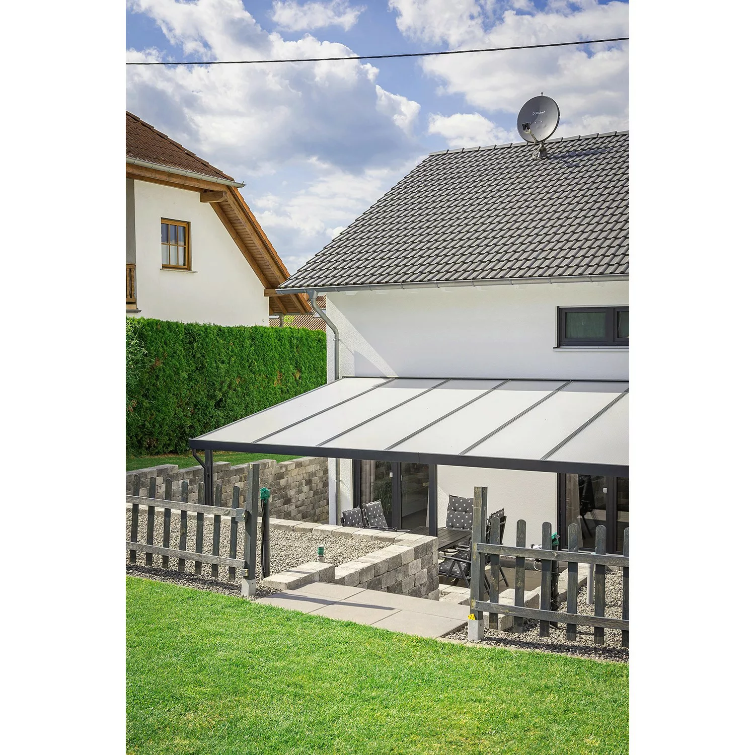 Gutta Terrassendach Prem. Anthrazit Stegpl PC Streifen Weiß 7.120 mm x 4.06 günstig online kaufen