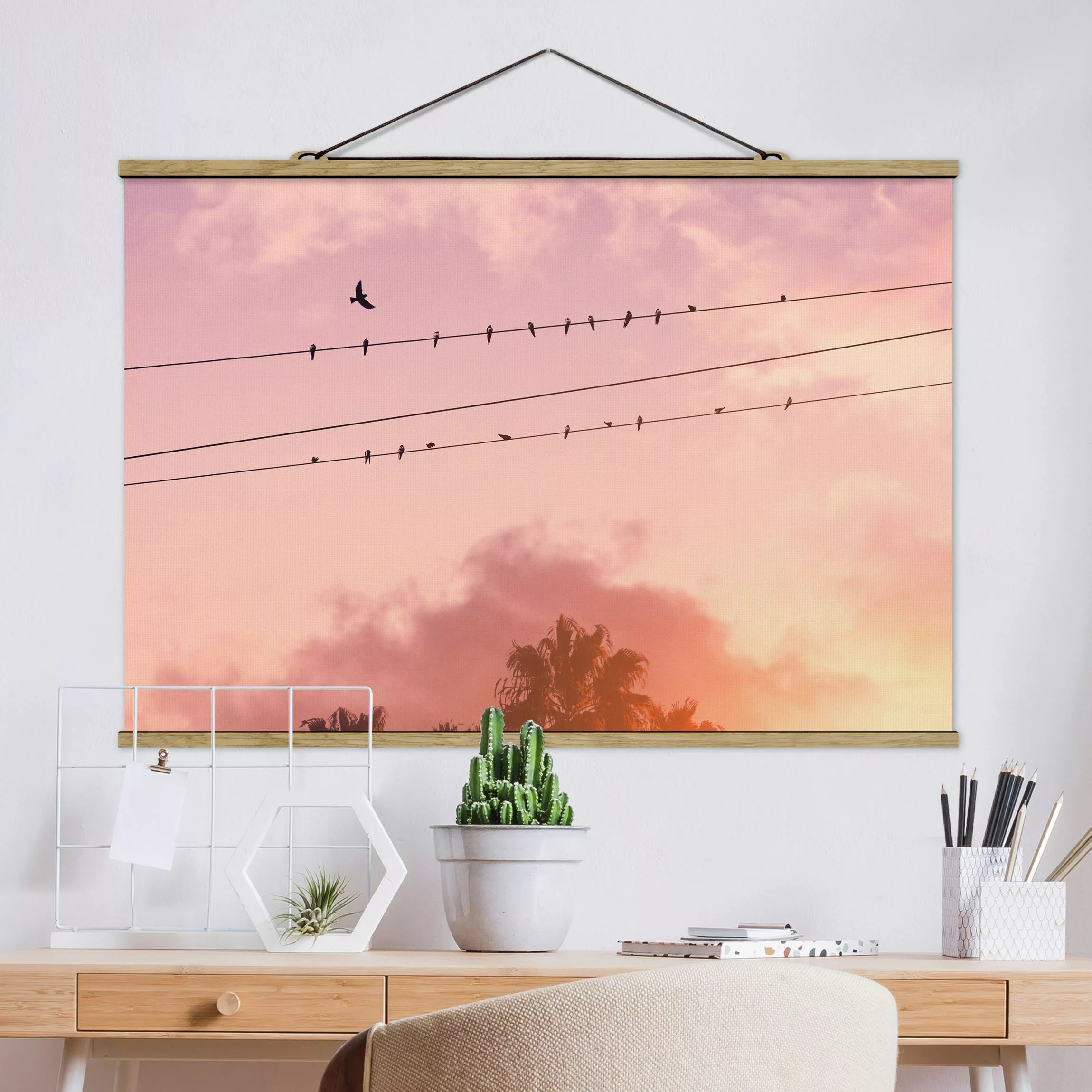 Stoffbild mit Posterleisten Vögel auf der Stromleitung günstig online kaufen