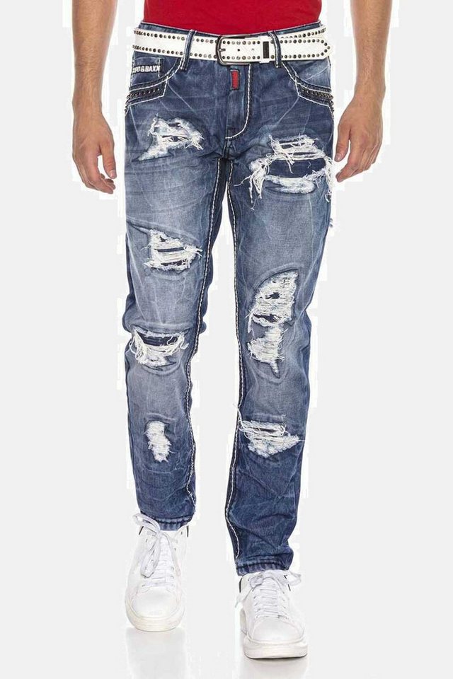 Cipo & Baxx Straight-Jeans DENIM bequeme Jeans im angesagten Destroyed-Look günstig online kaufen