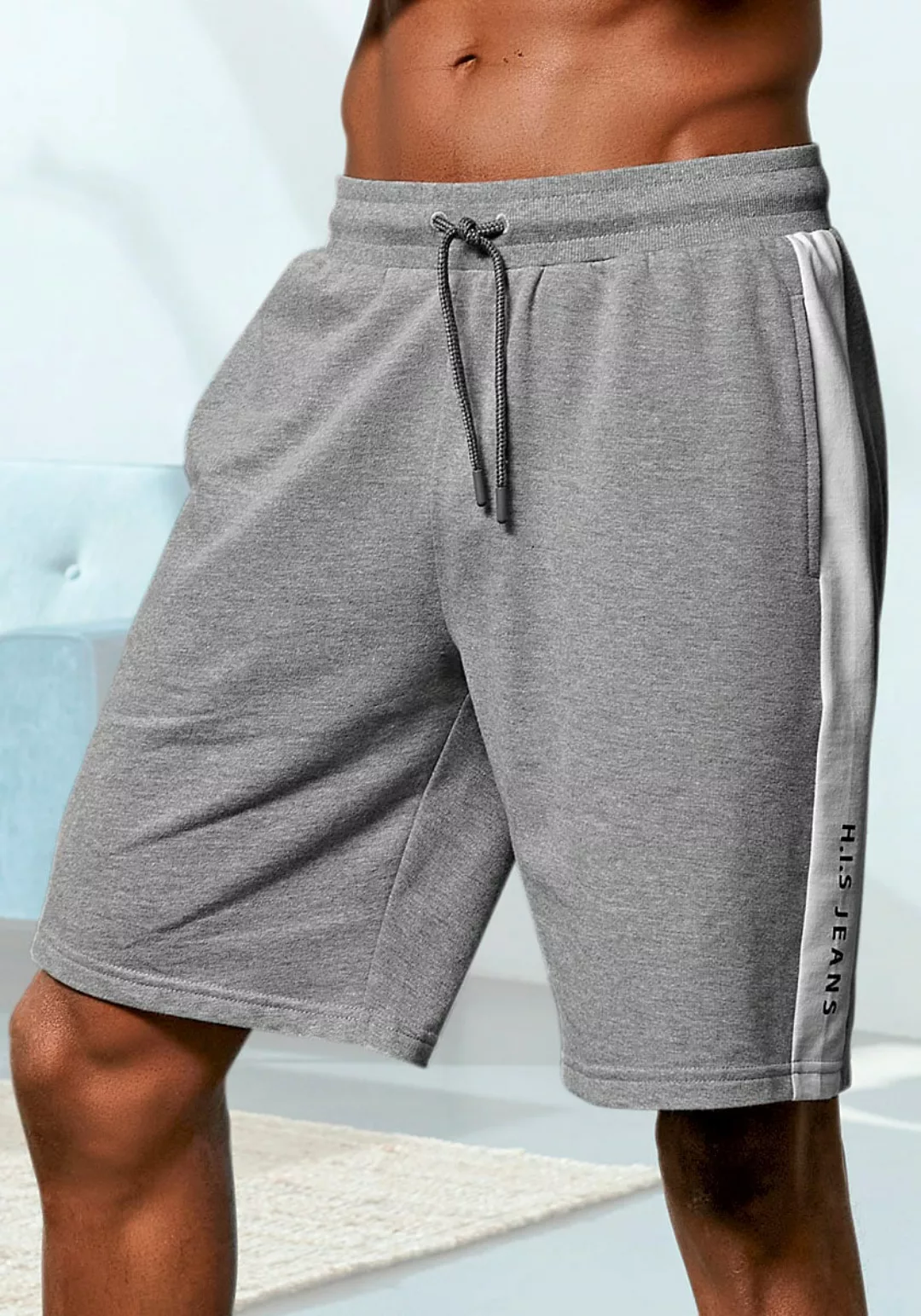 H.I.S Sweatshorts seitlicher Streifen mit Logodruck günstig online kaufen