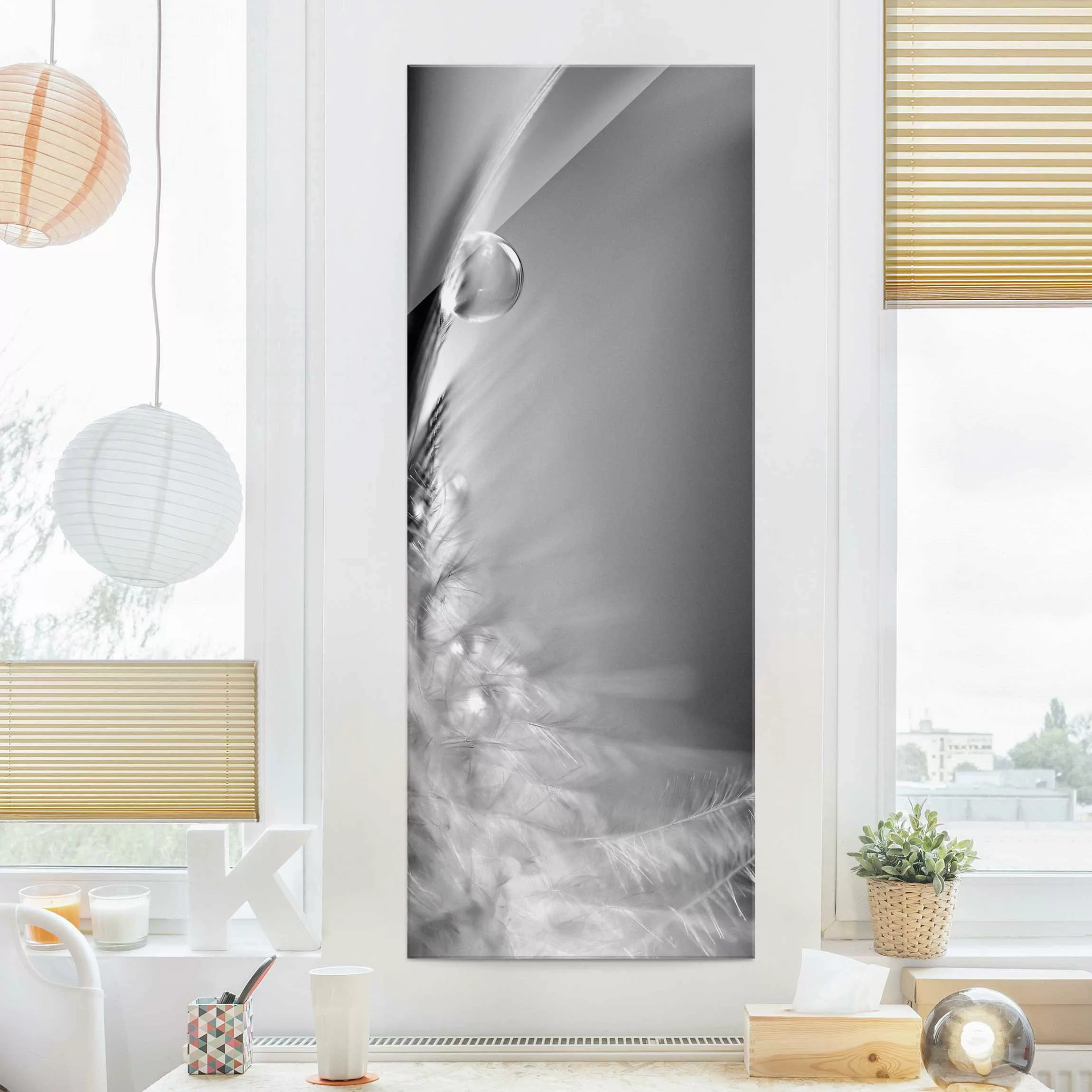 Glasbild Schwarz-Weiß - Hochformat Story of a Waterdrop Black White günstig online kaufen
