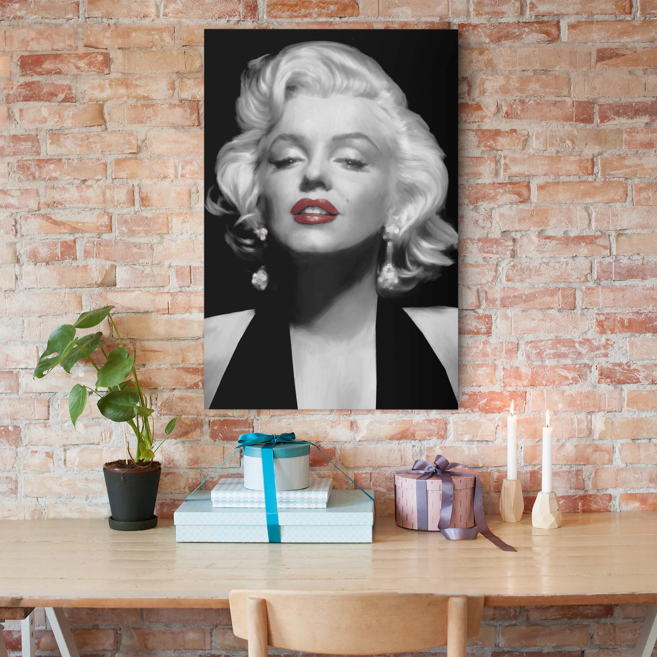 Leinwandbild Schwarz-Weiß - Hochformat Marilyn mit roten Lippen günstig online kaufen