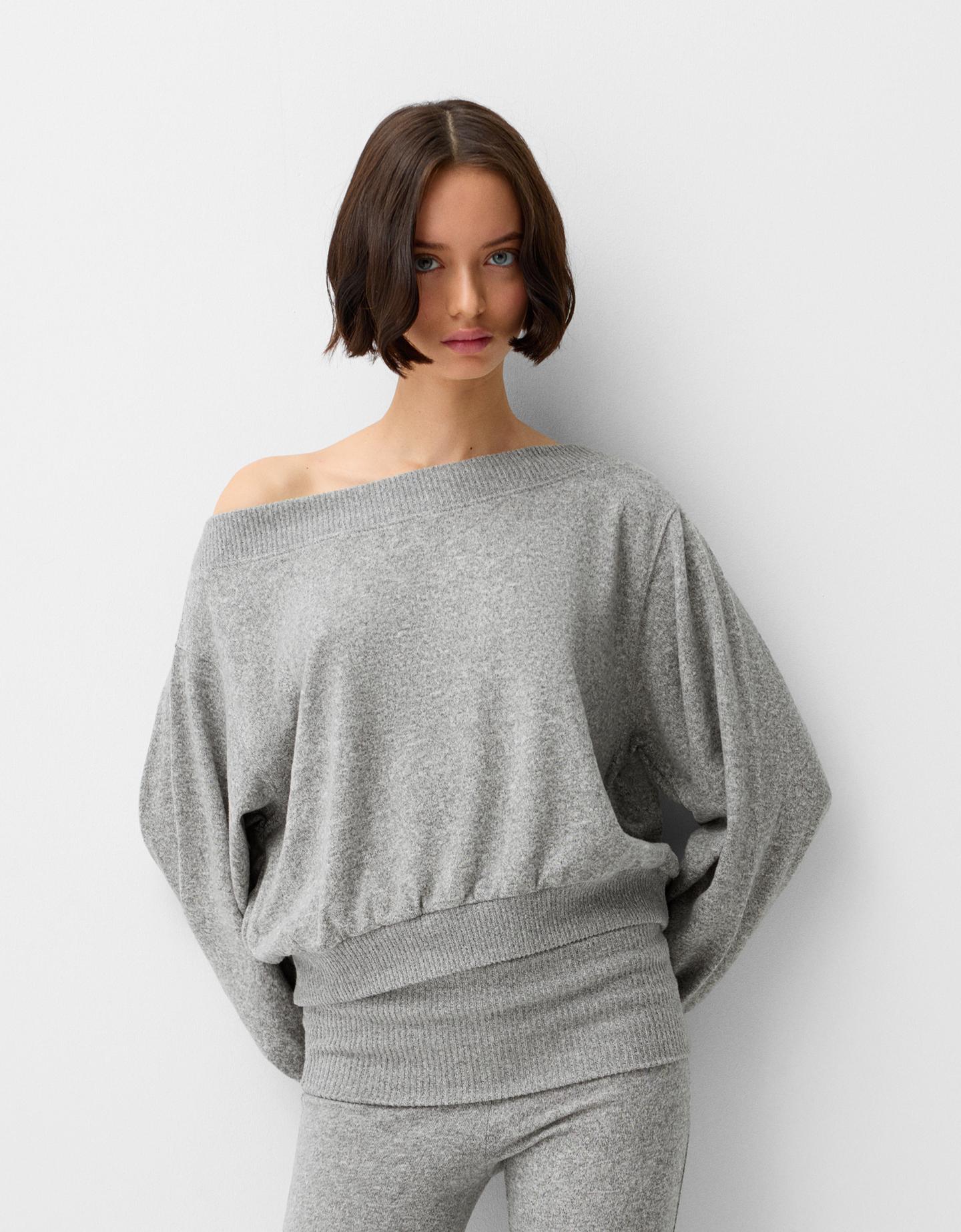 Bershka Asymmetrischer Soft-Touch-Pullover Damen L Grau günstig online kaufen