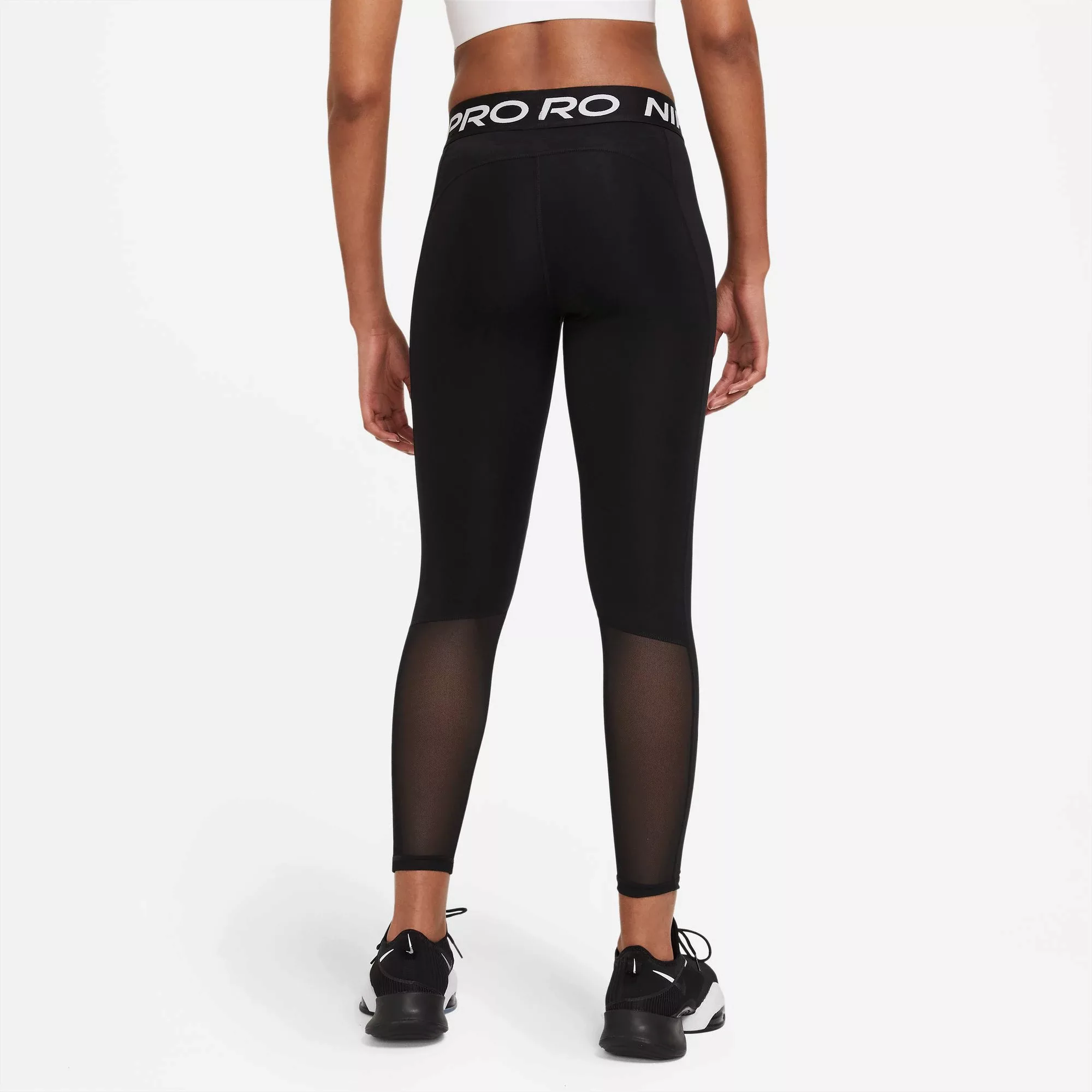 Nike Pro 365 Fest L Black / White günstig online kaufen