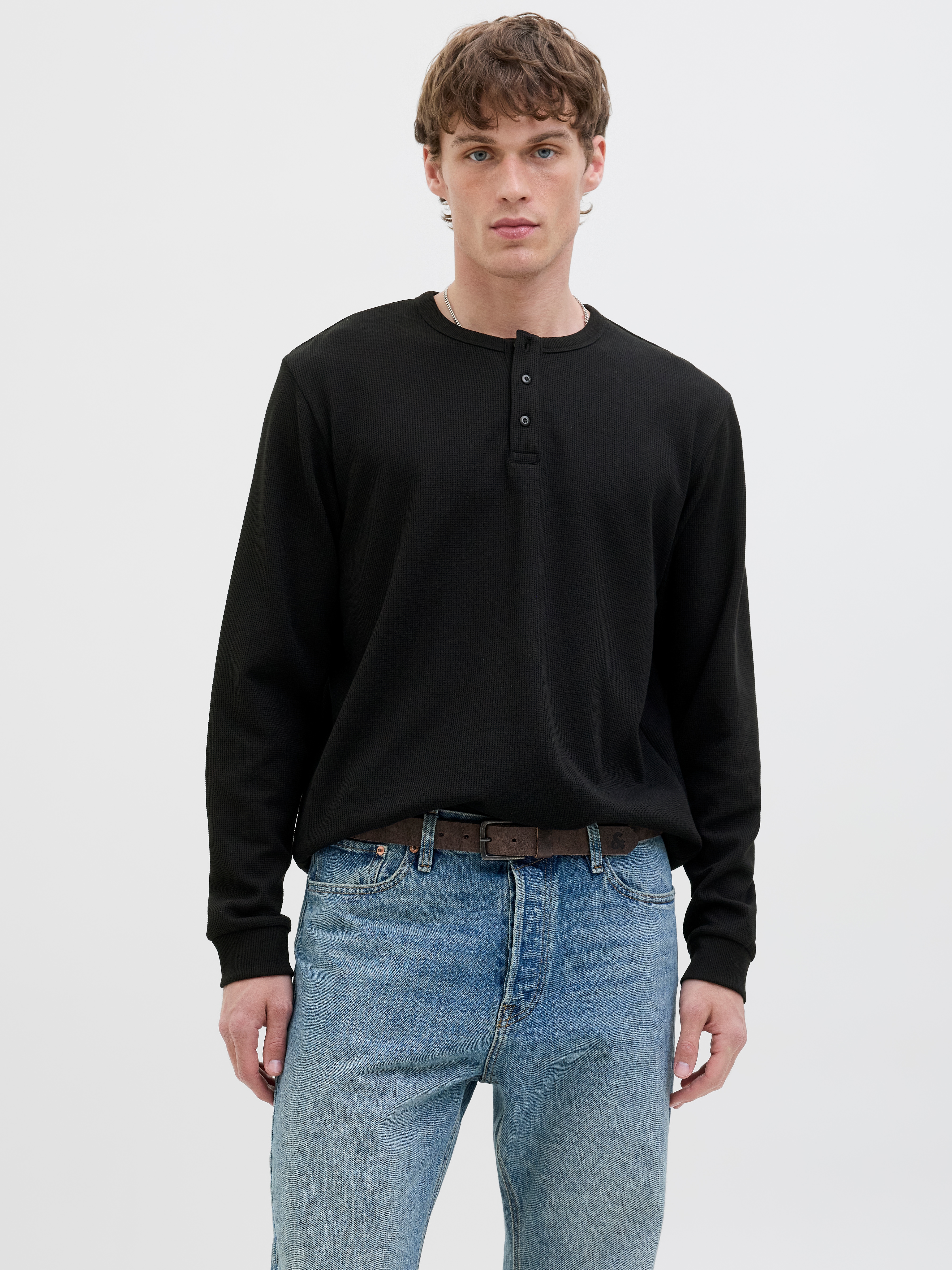Jack & Jones Langarmshirt "JJEDOVER HENLEY LS TEE NOOS" günstig online kaufen