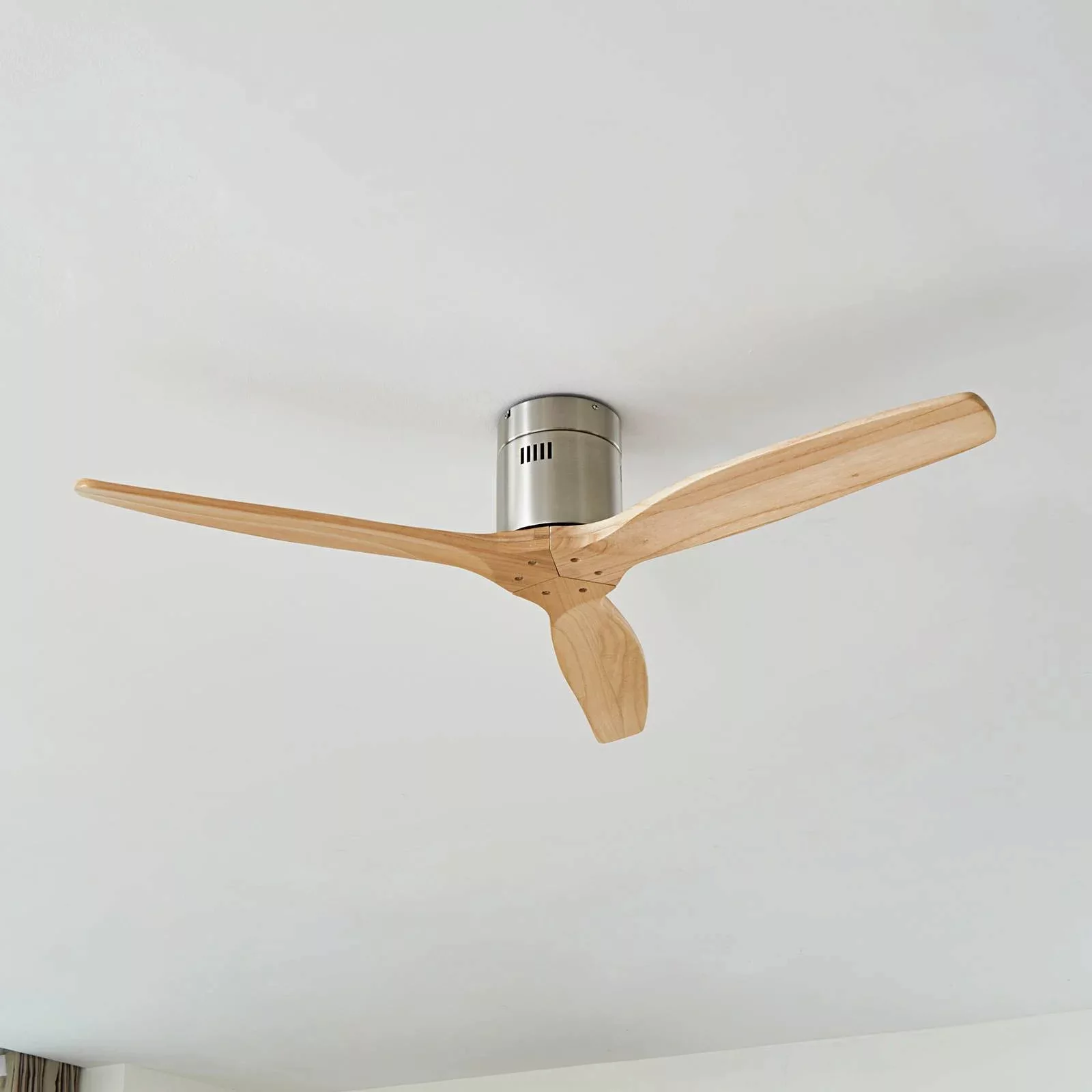 Lucande Deckenventilator Vindur, nickel, DC, leise, Ø 132 cm günstig online kaufen